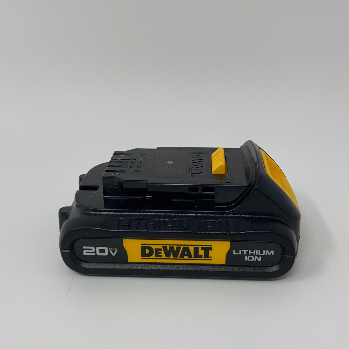 Back-UNT336041RQC