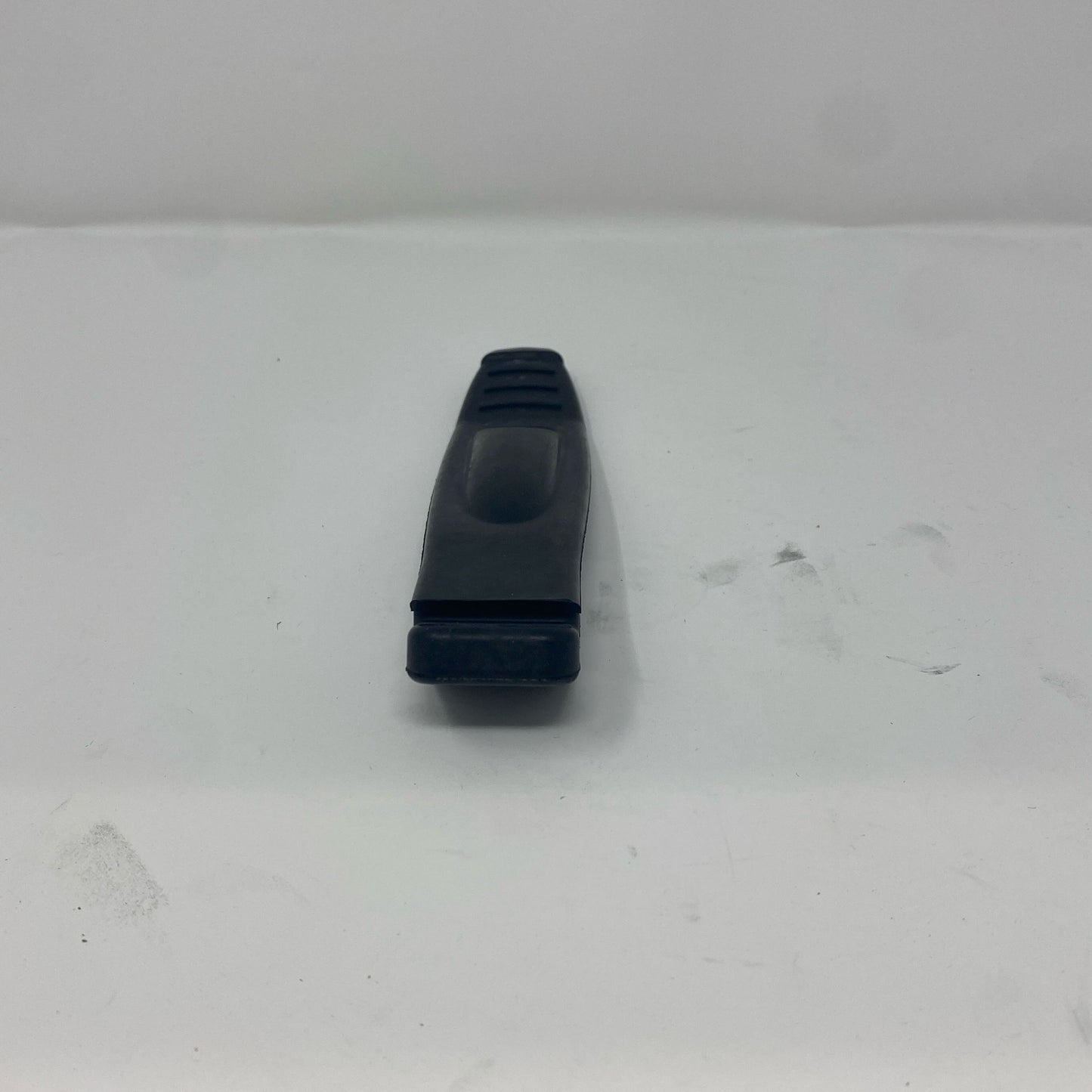 Back-UNT139422ZW3