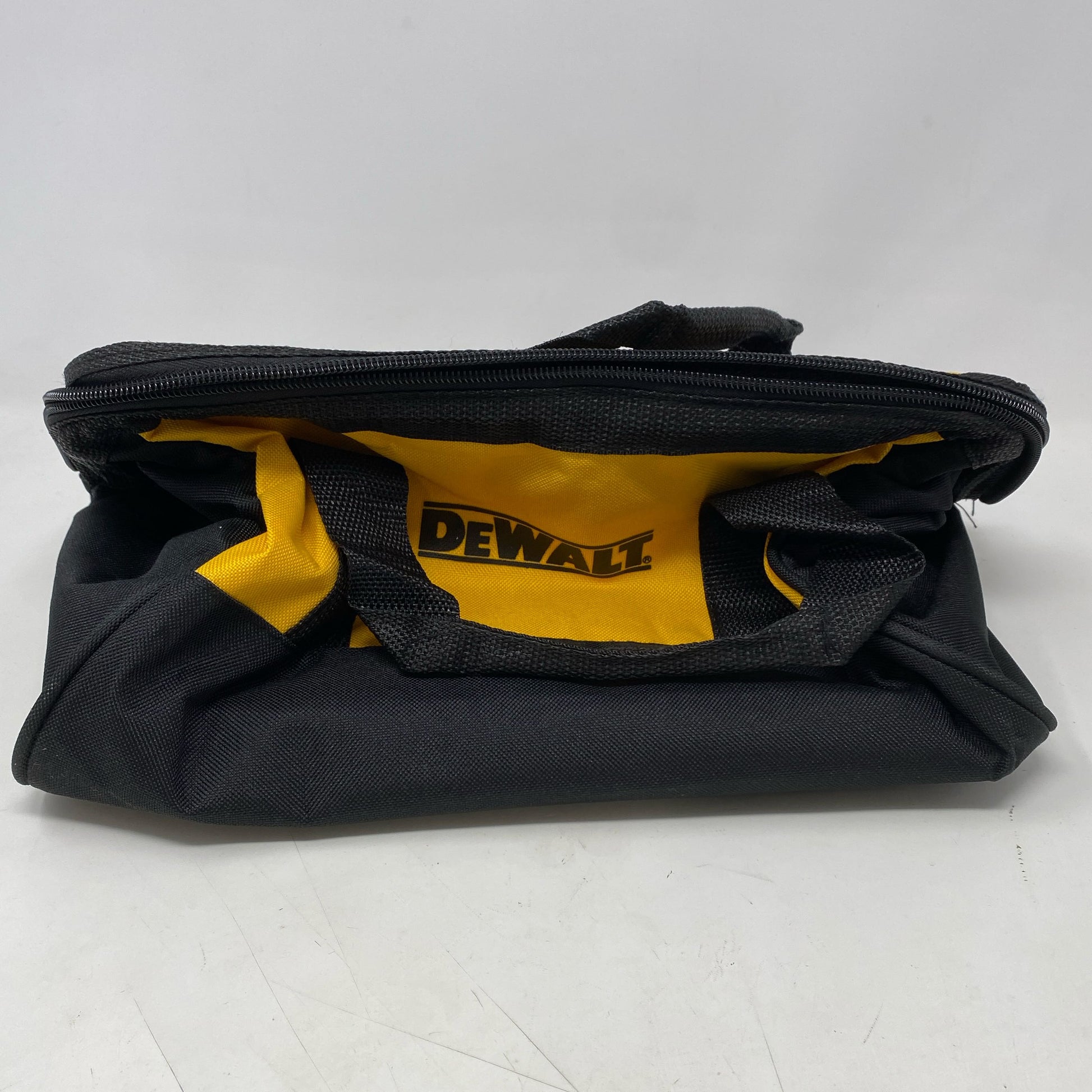Back-UNT123443LHK