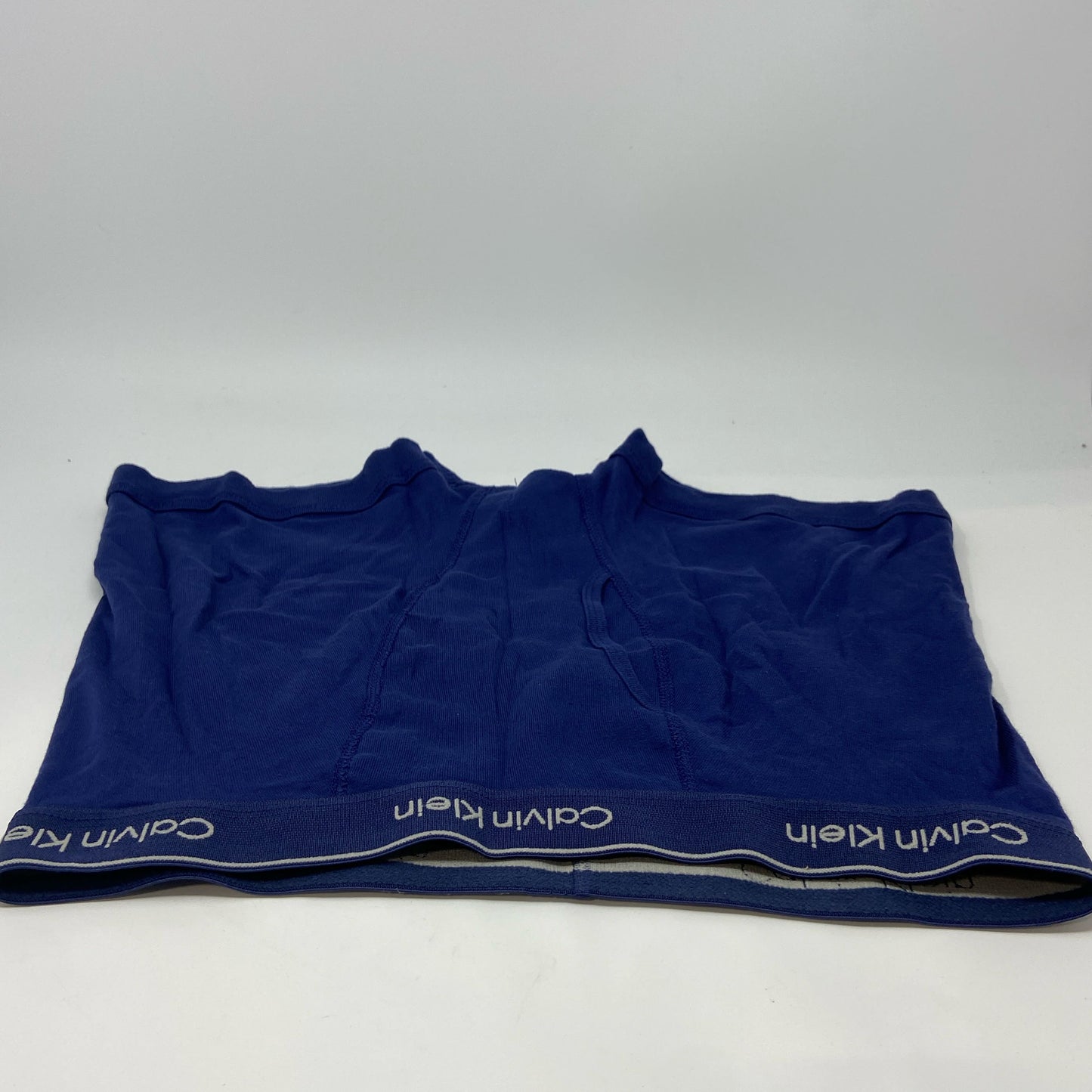 Back-UNT574111WAT