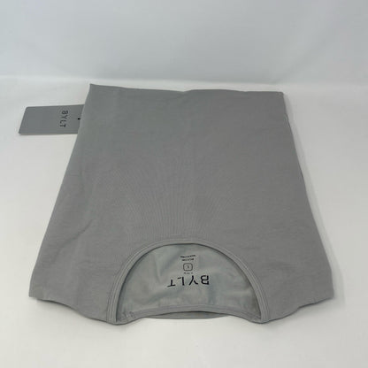 Back-UNT692262QJV