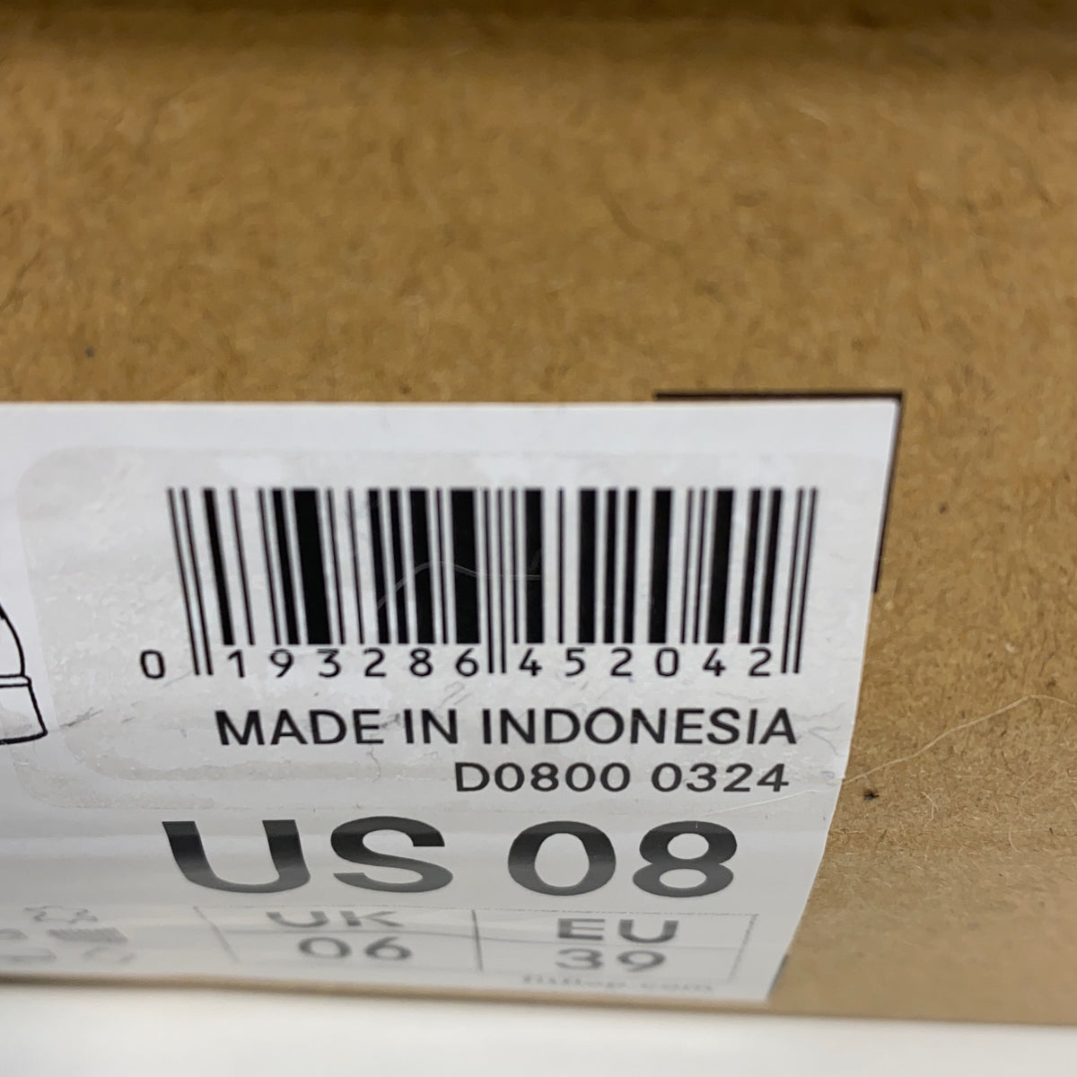 Serial #/Tag-UNT077935HK5