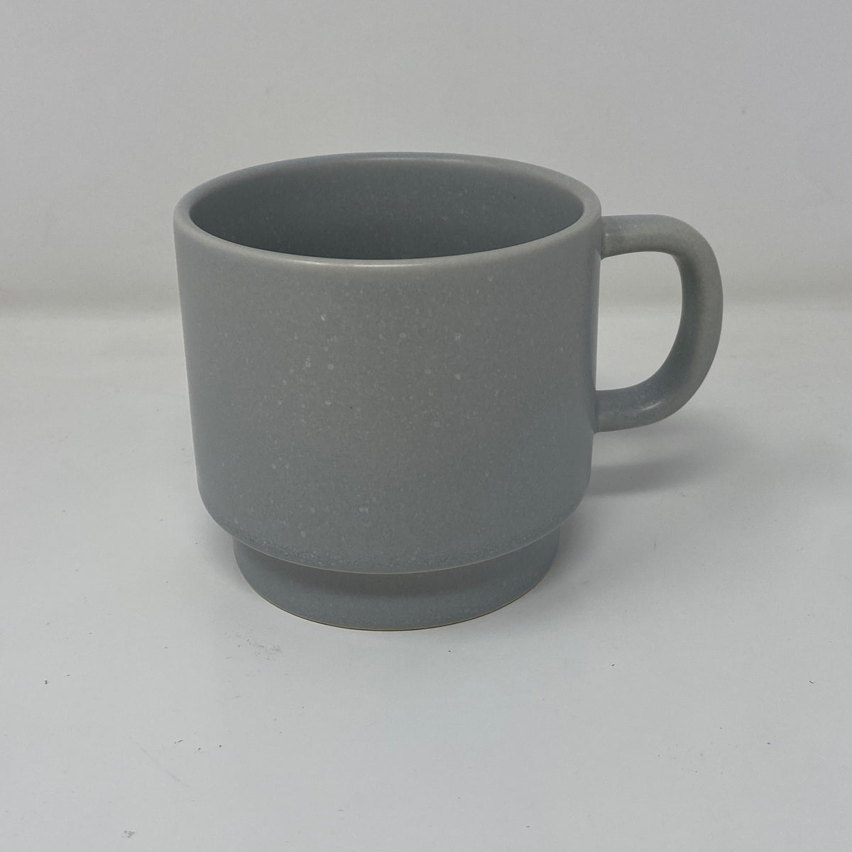 Front-UNT180662C2W
