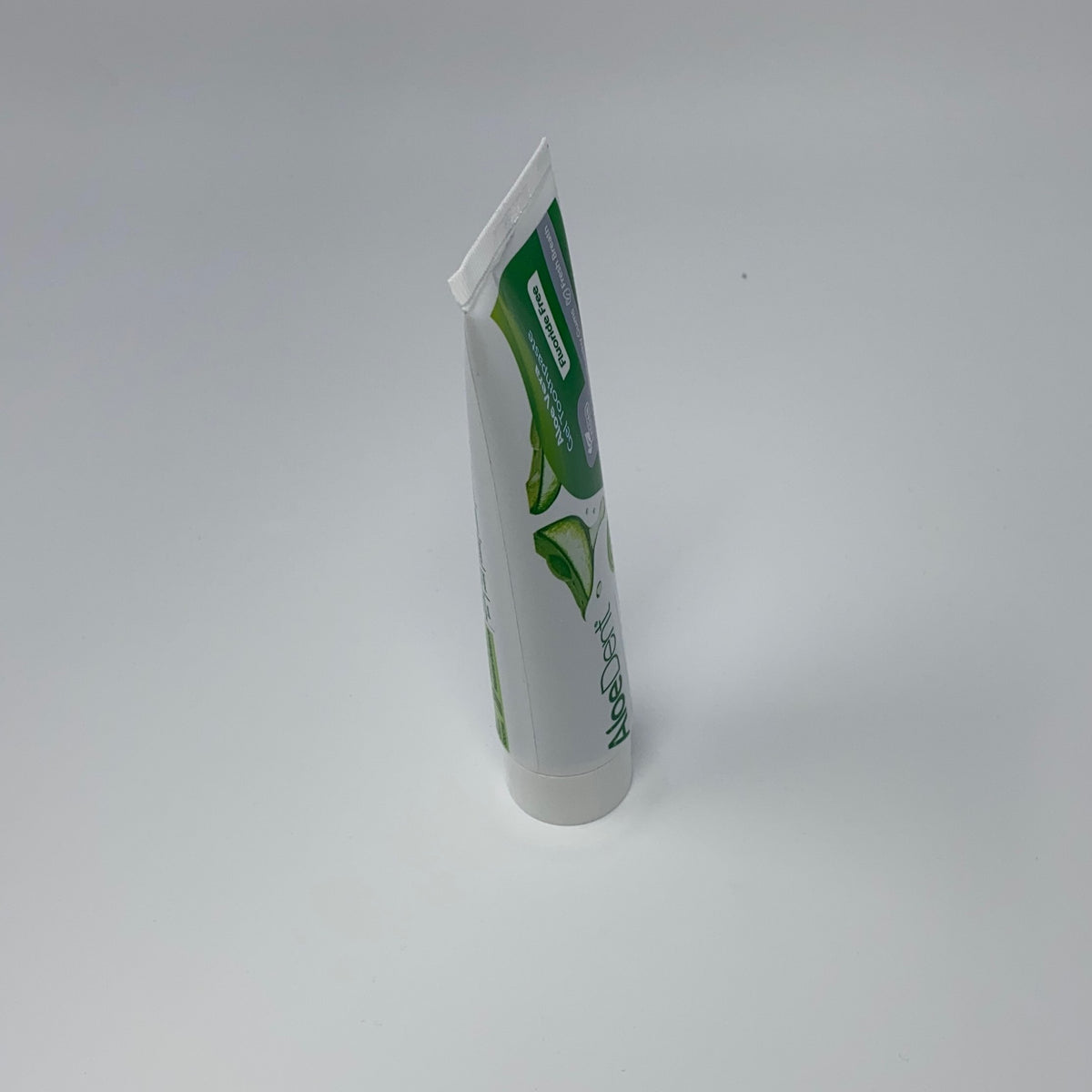 Left-UNT009921JPC