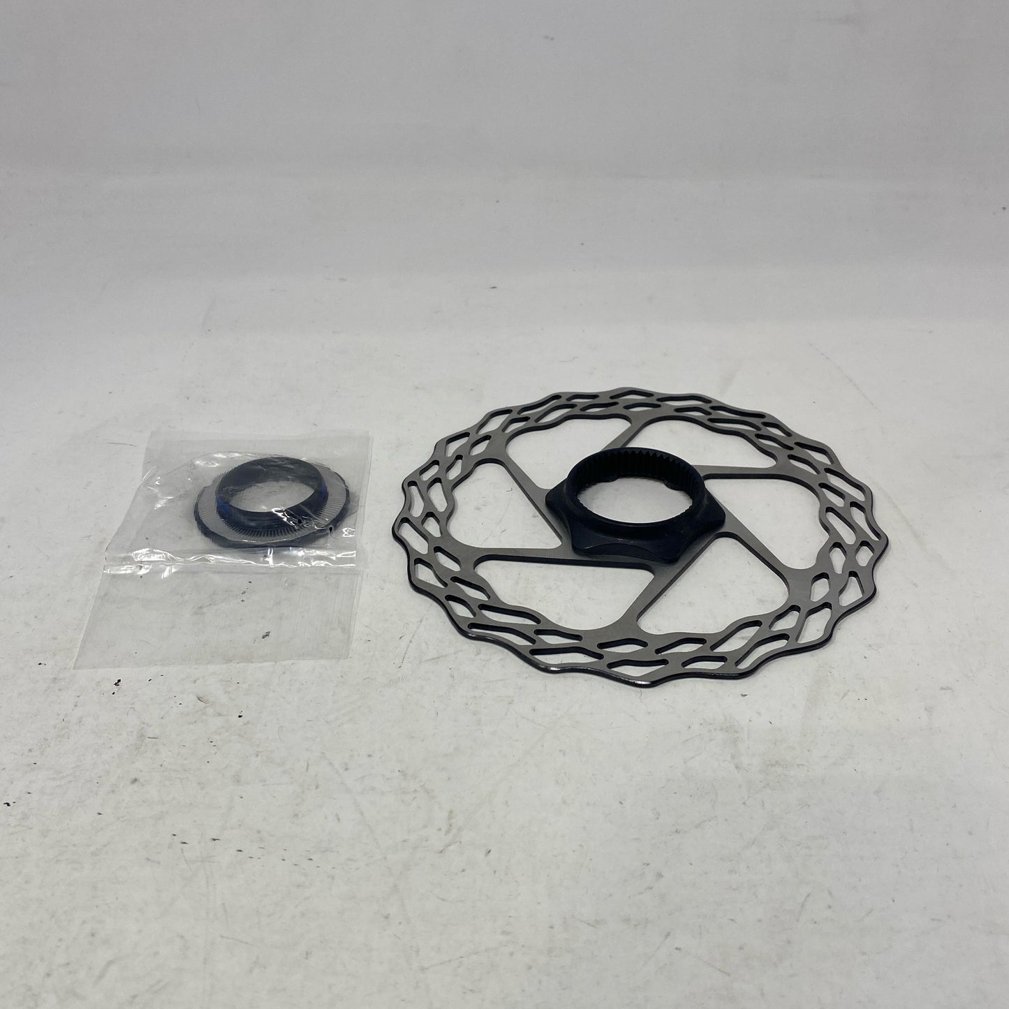 Front-LPNNC6ZCDPDFW