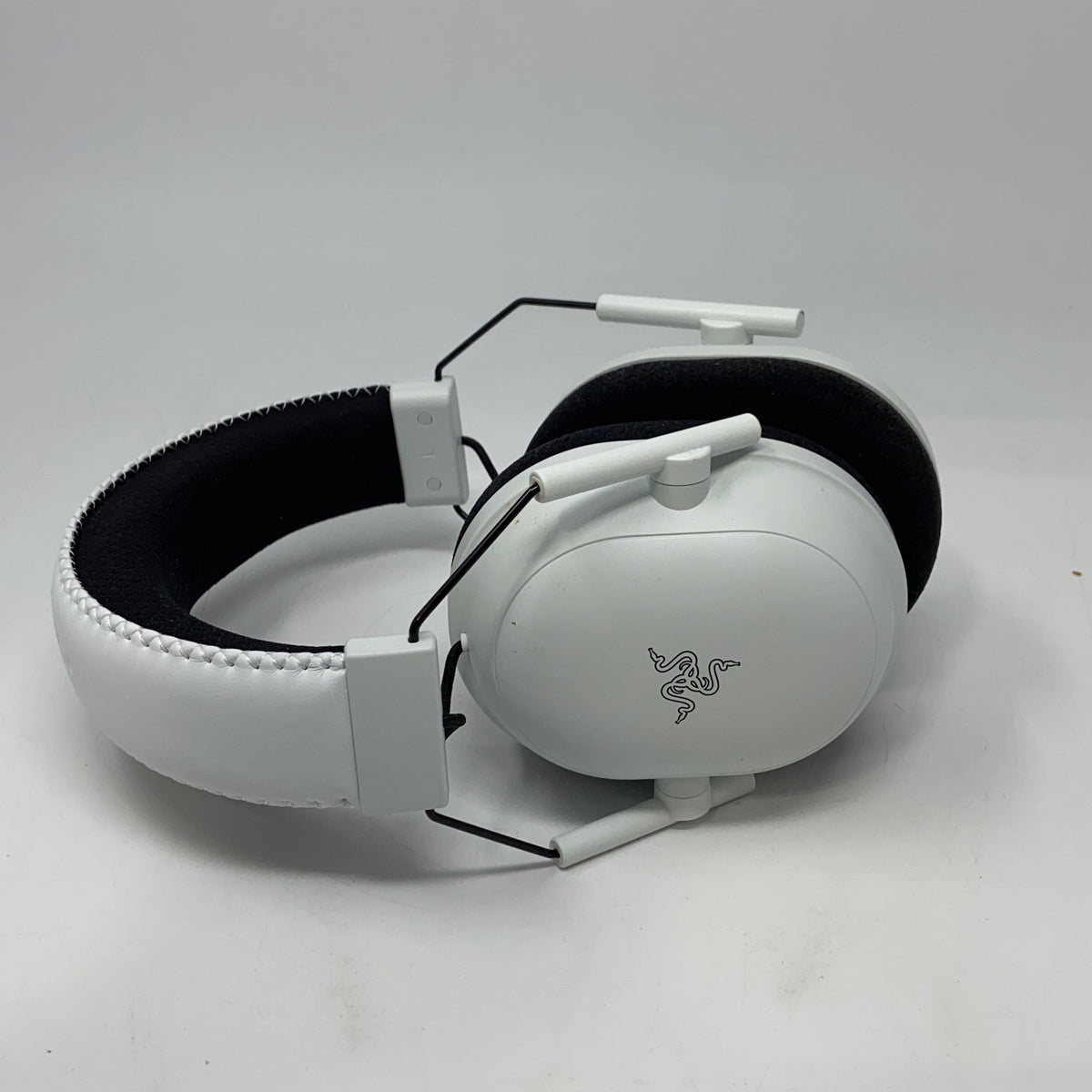 Left-UNT8730057OV
