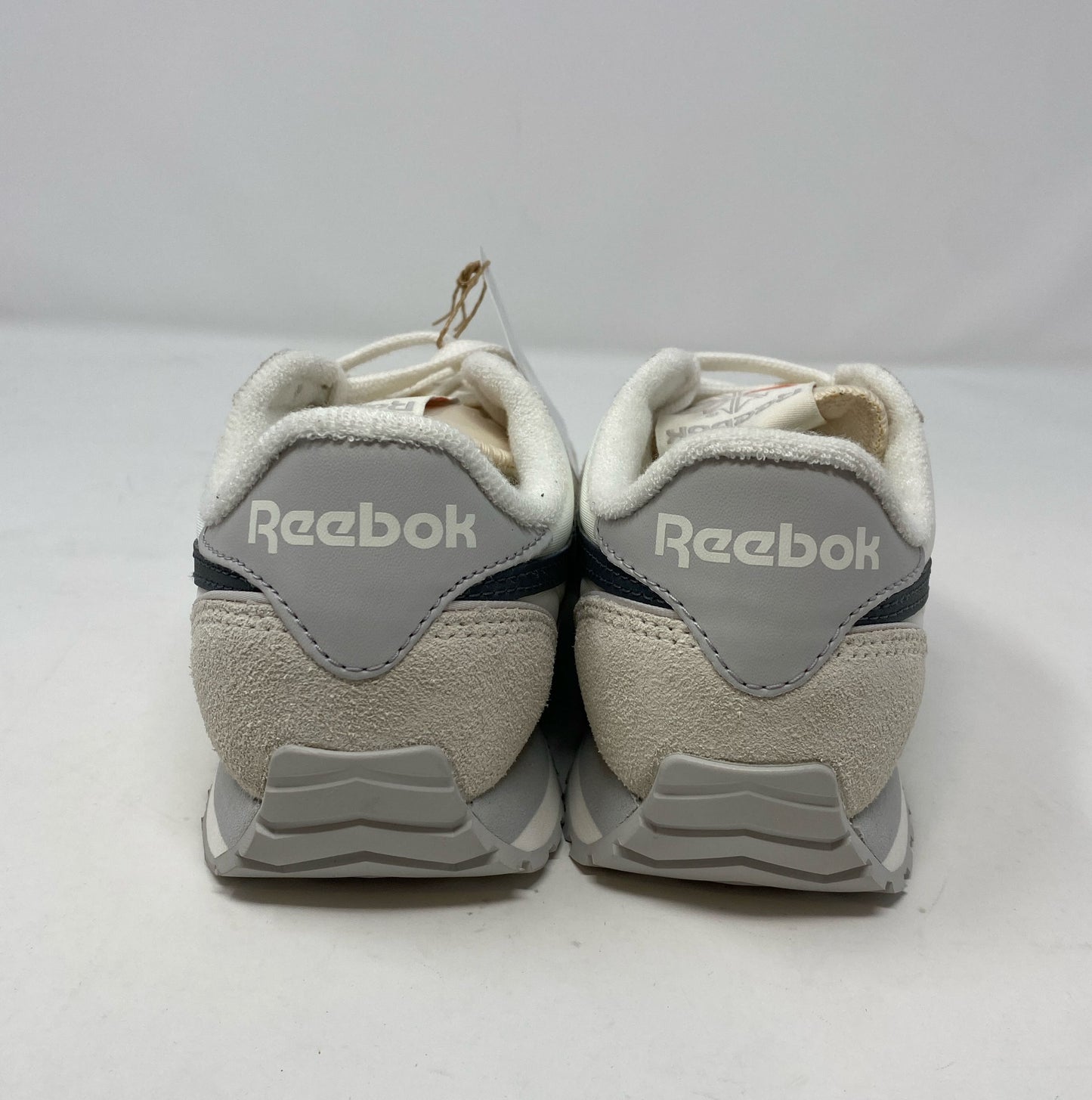 Right-LPNPMFK0506946