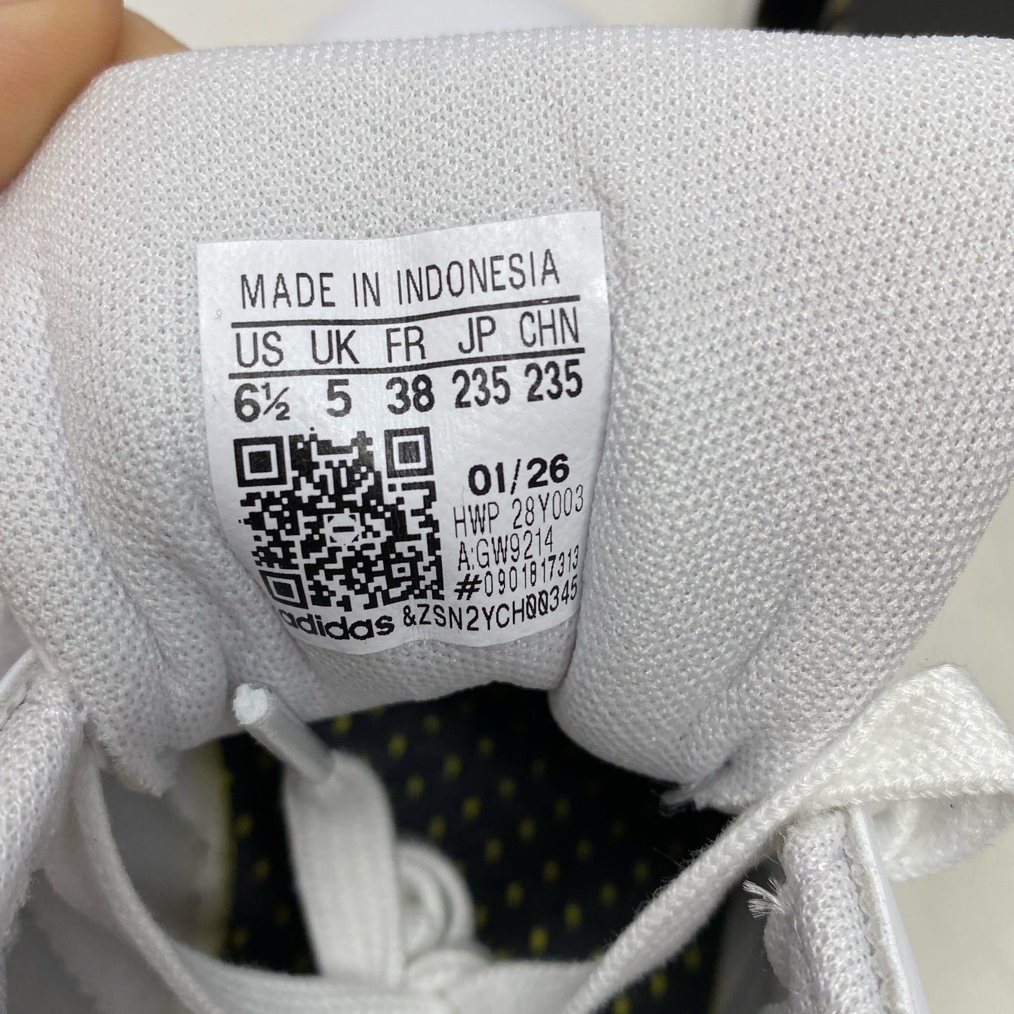 Serial #/Tag-UNT38182172I