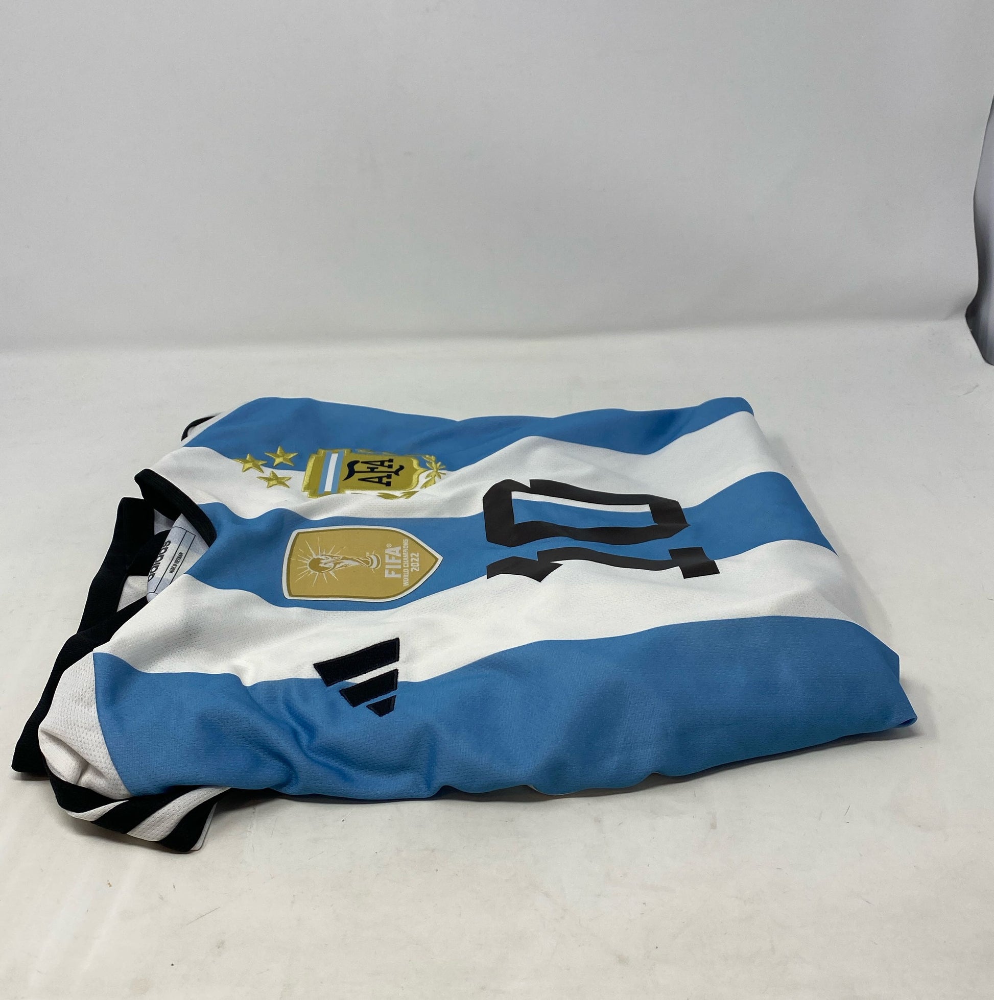 Right-LPNPMEQ3391779