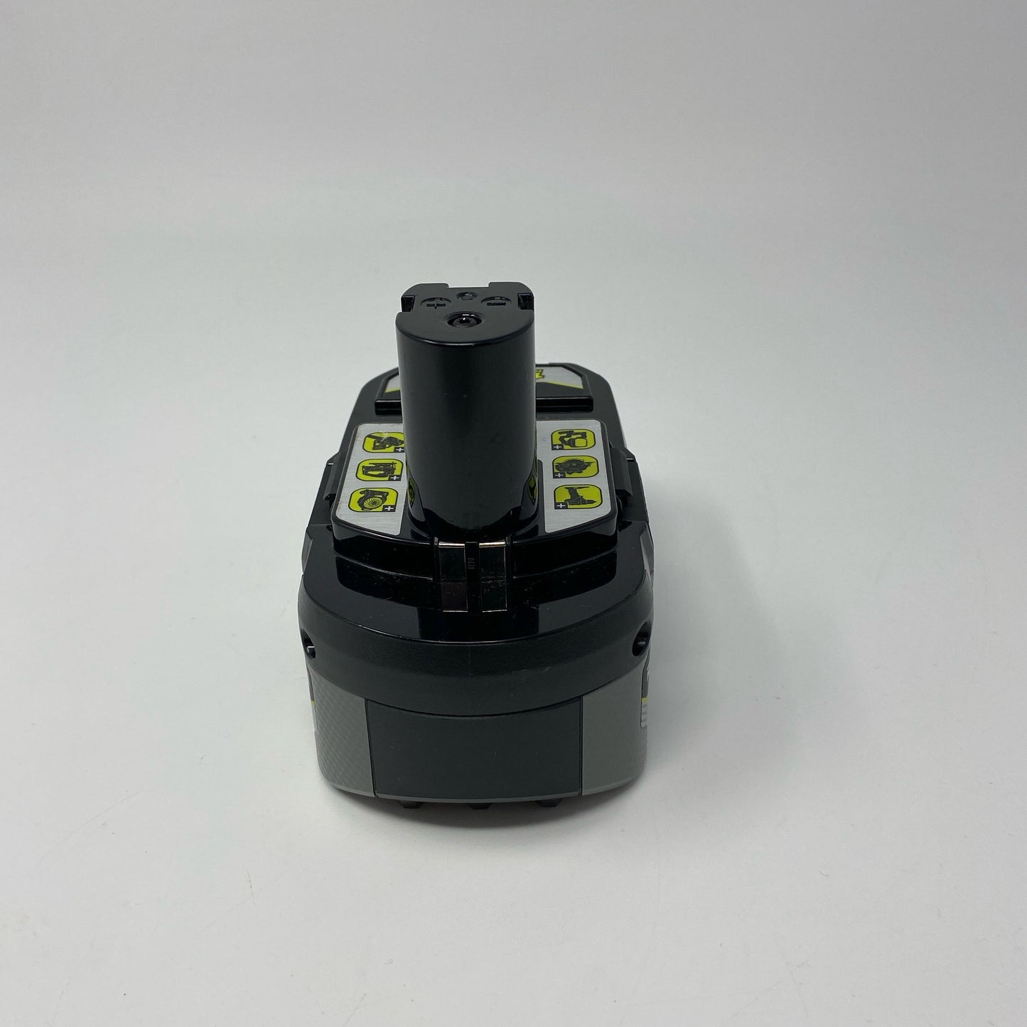 Back-UNT592632SS2