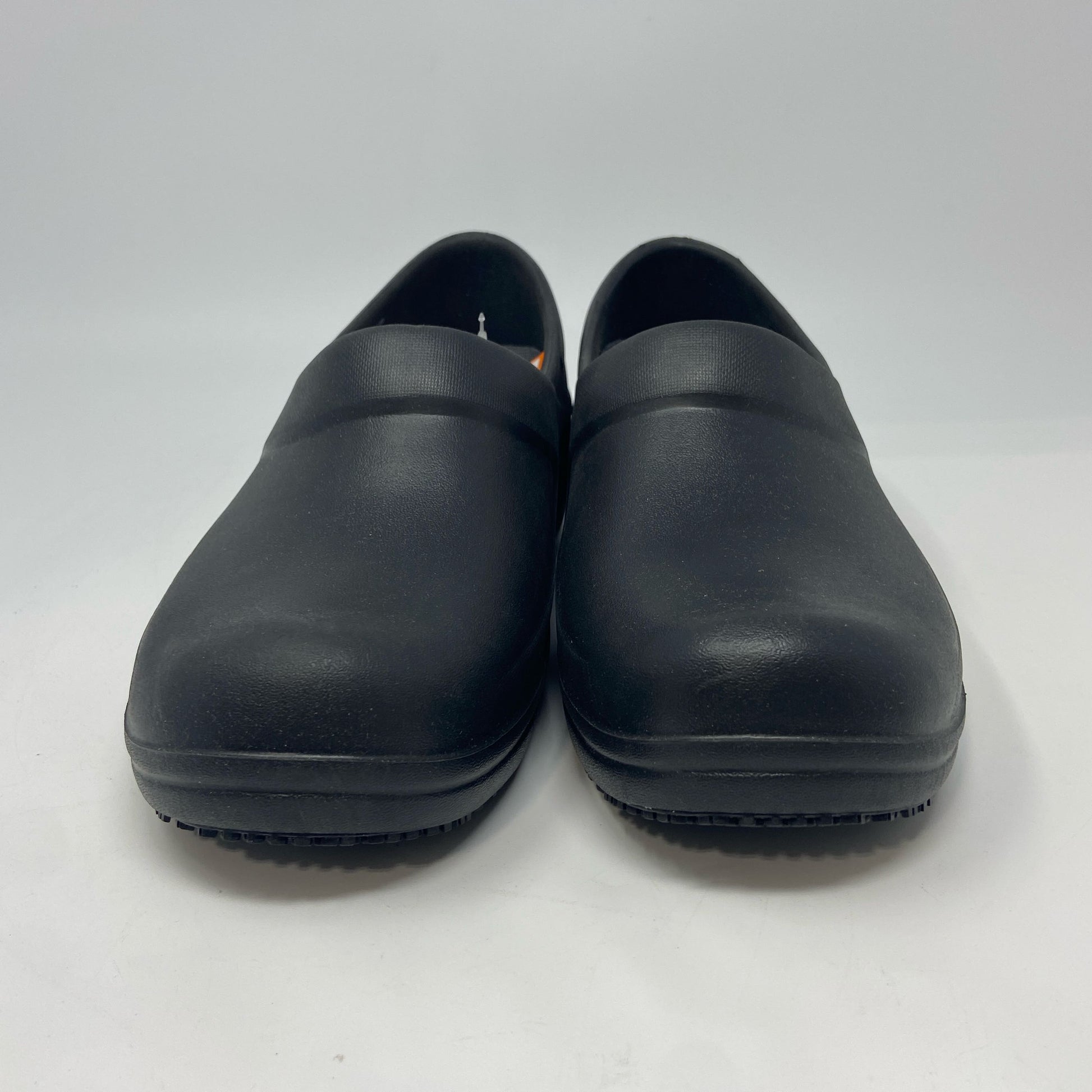 Left-UNT8661094VQ