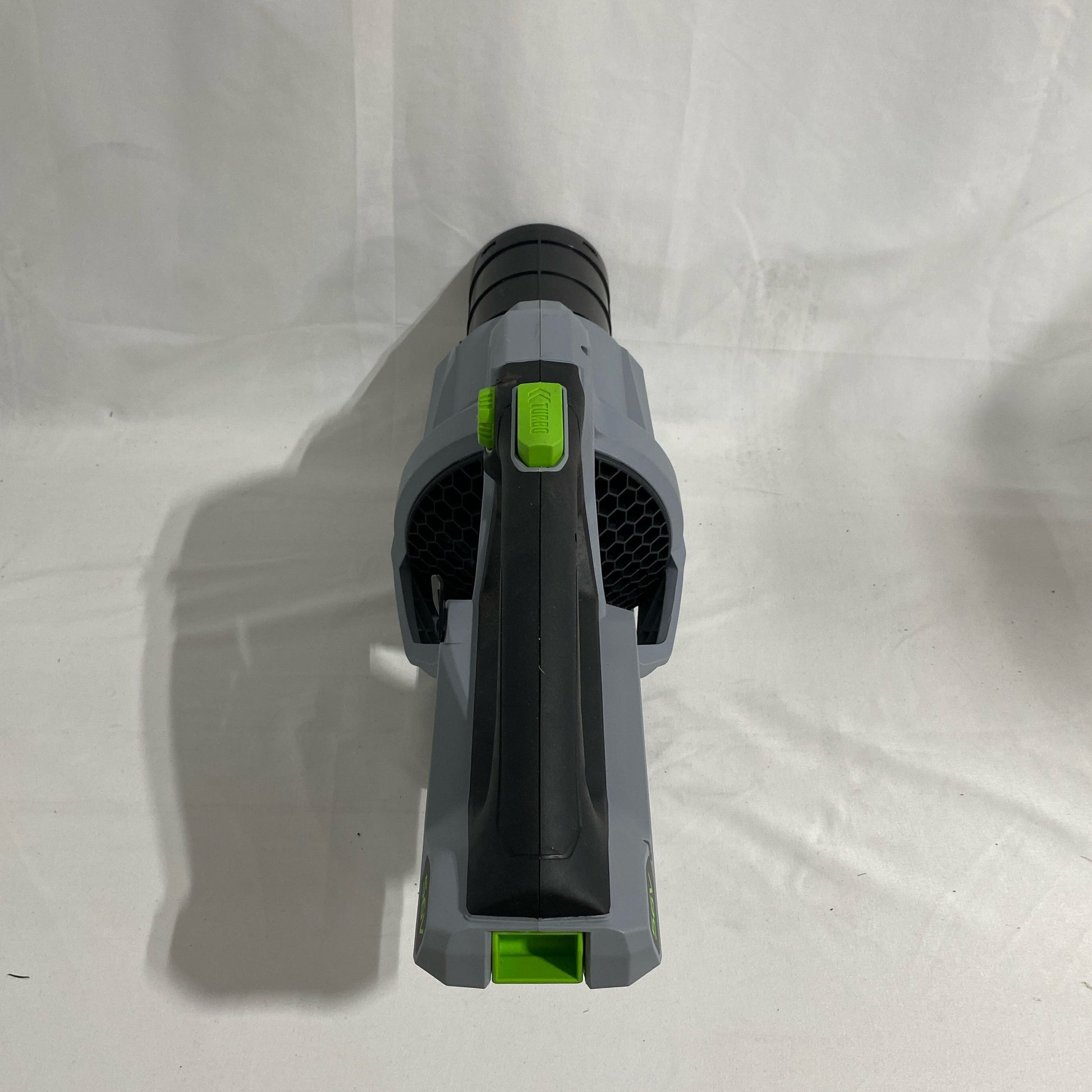 Right-UNT282850TWB