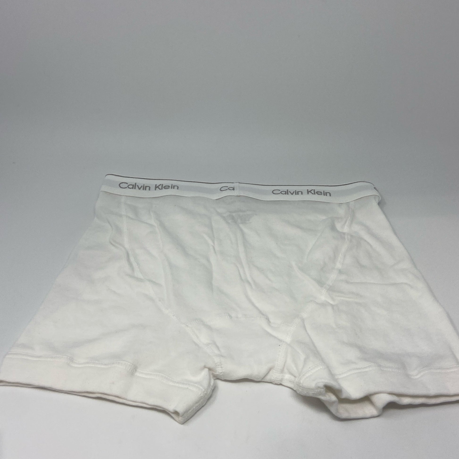 Bottom-UNT6609034D7