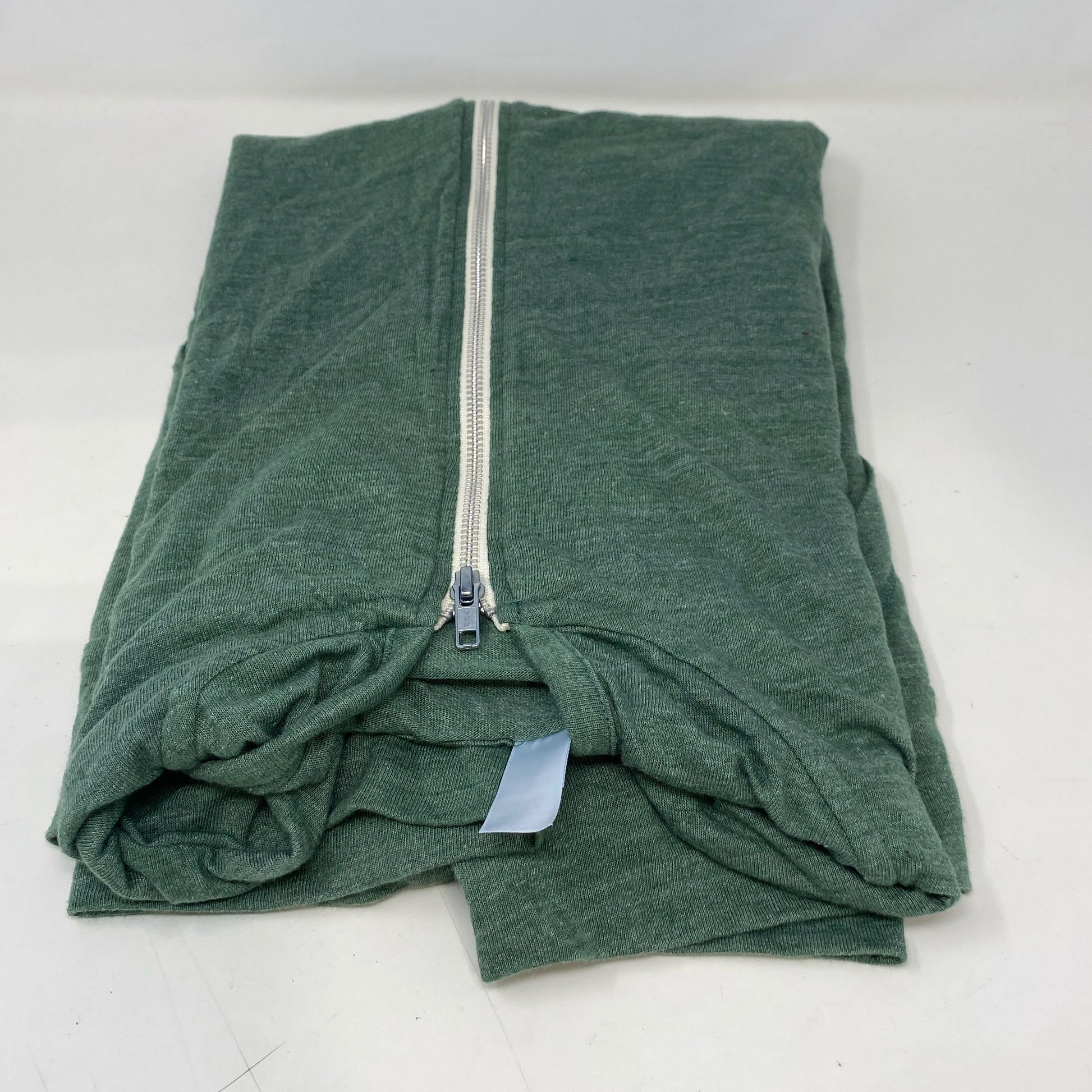 Back-UNT820024KKU