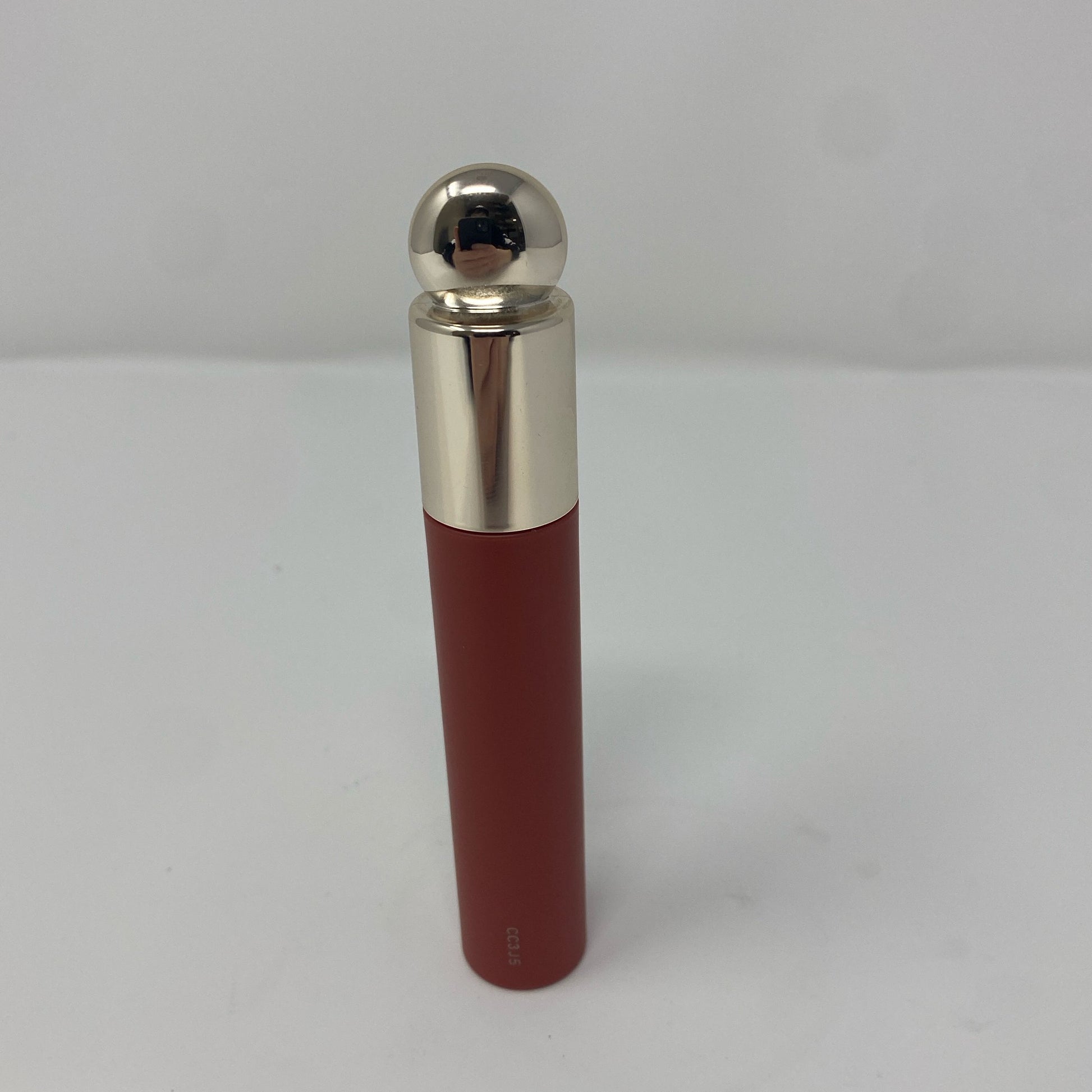 Front-LPNNE6QMGJM6Z