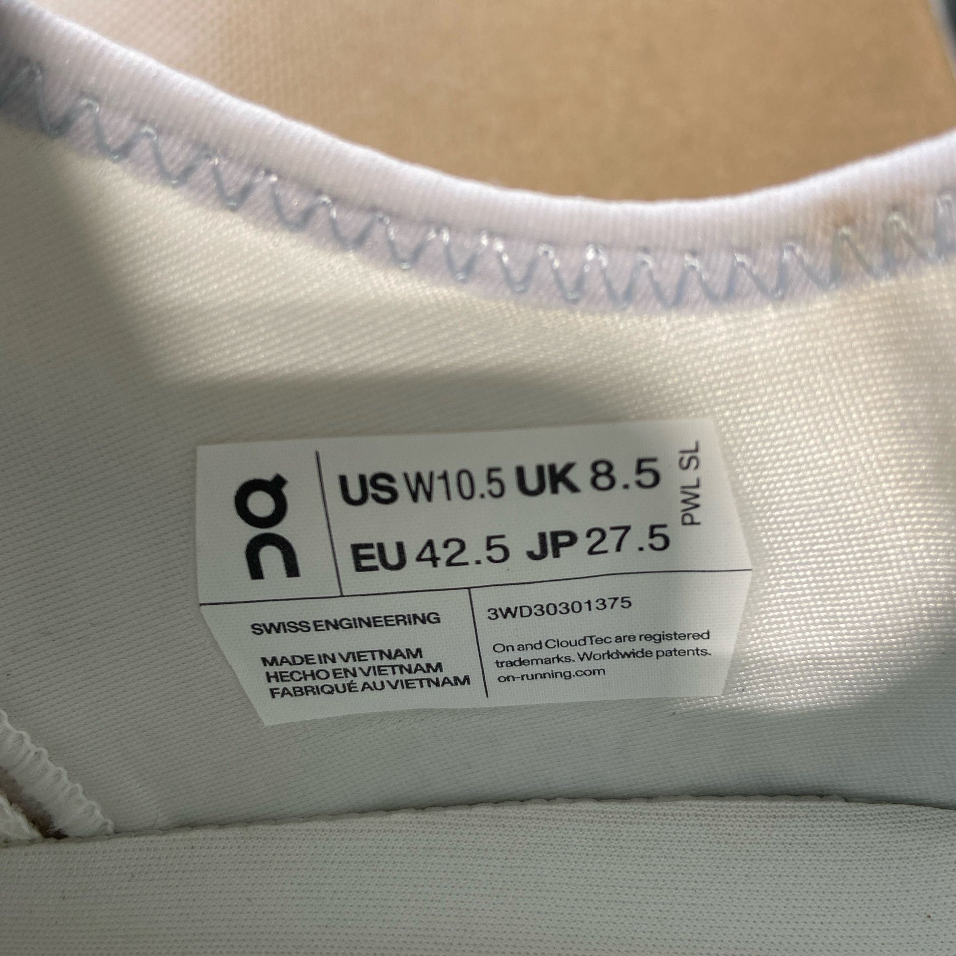 Serial #/Tag-UNT538123KTI