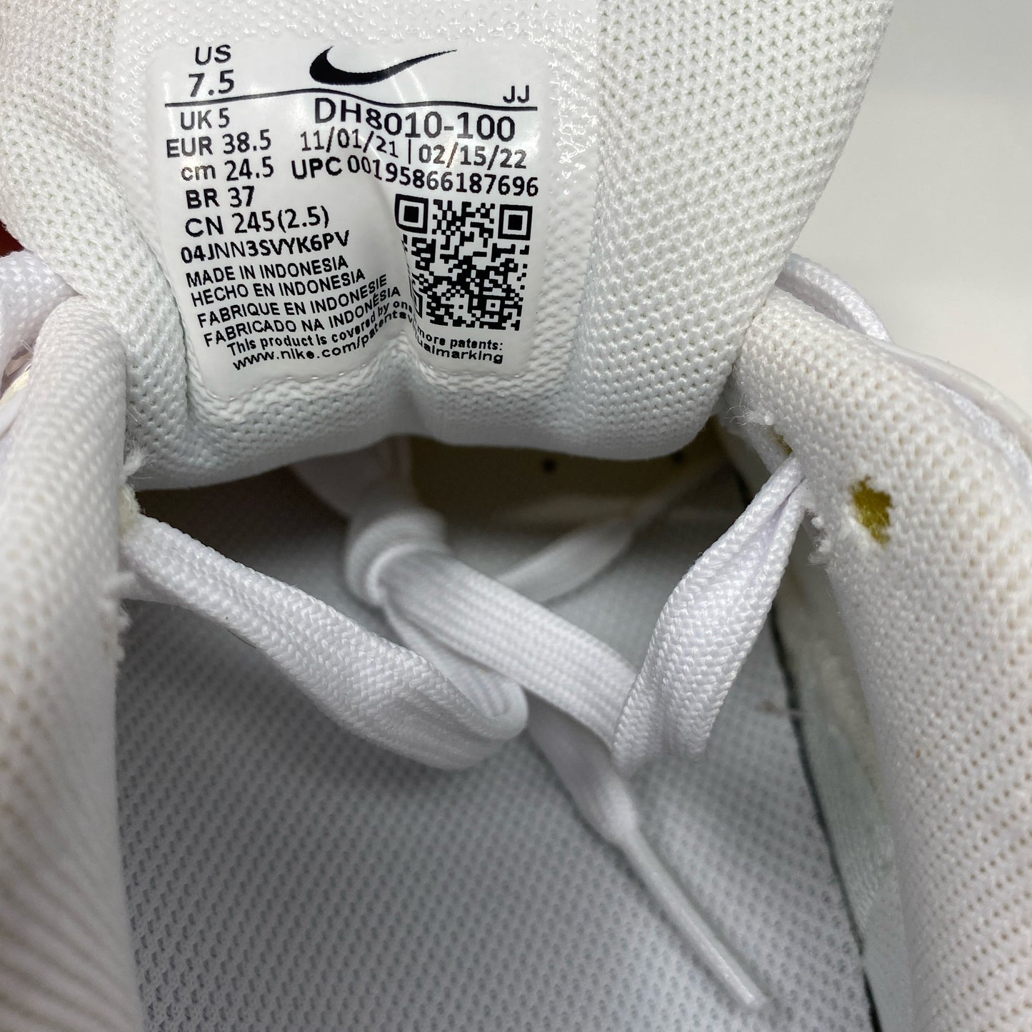 Serial #/Tag-LPNRRHV9499817