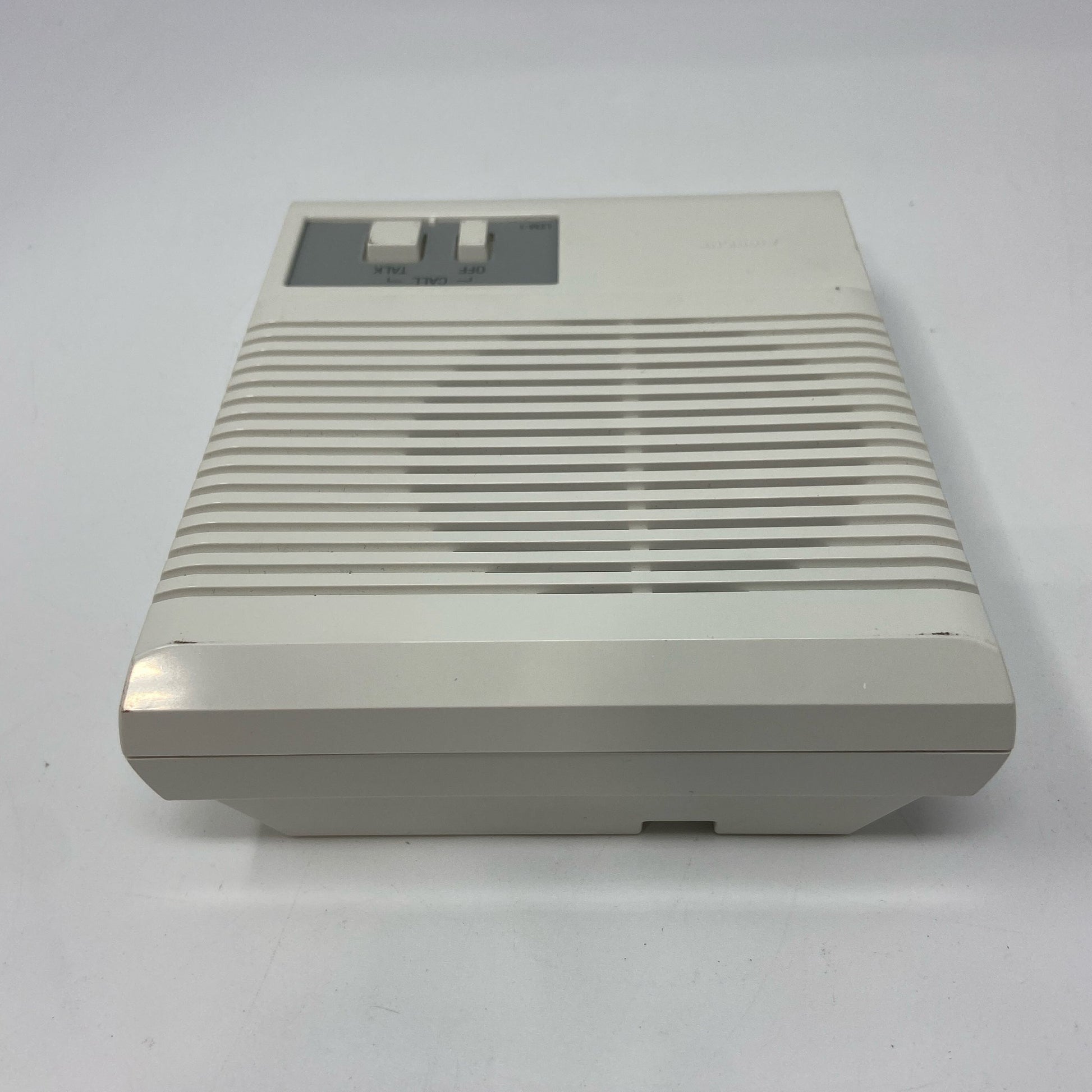 Back-UNT85199237E