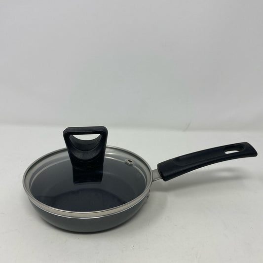 Front-UNT02168910Y