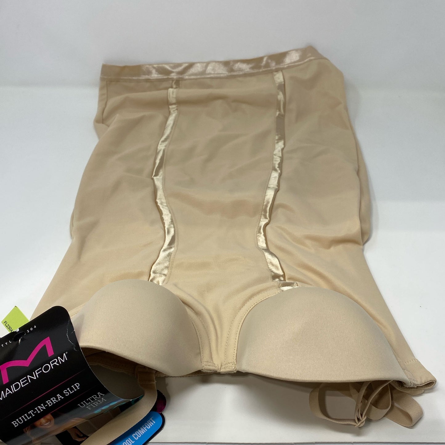 Back-UNT741500WOS