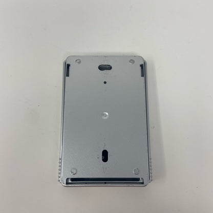 Back-UNT673254O9XF