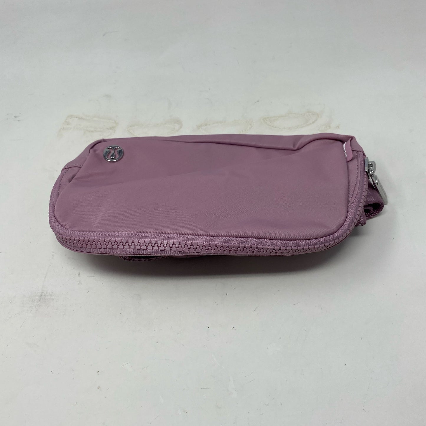 Back-UNT596498LAJ