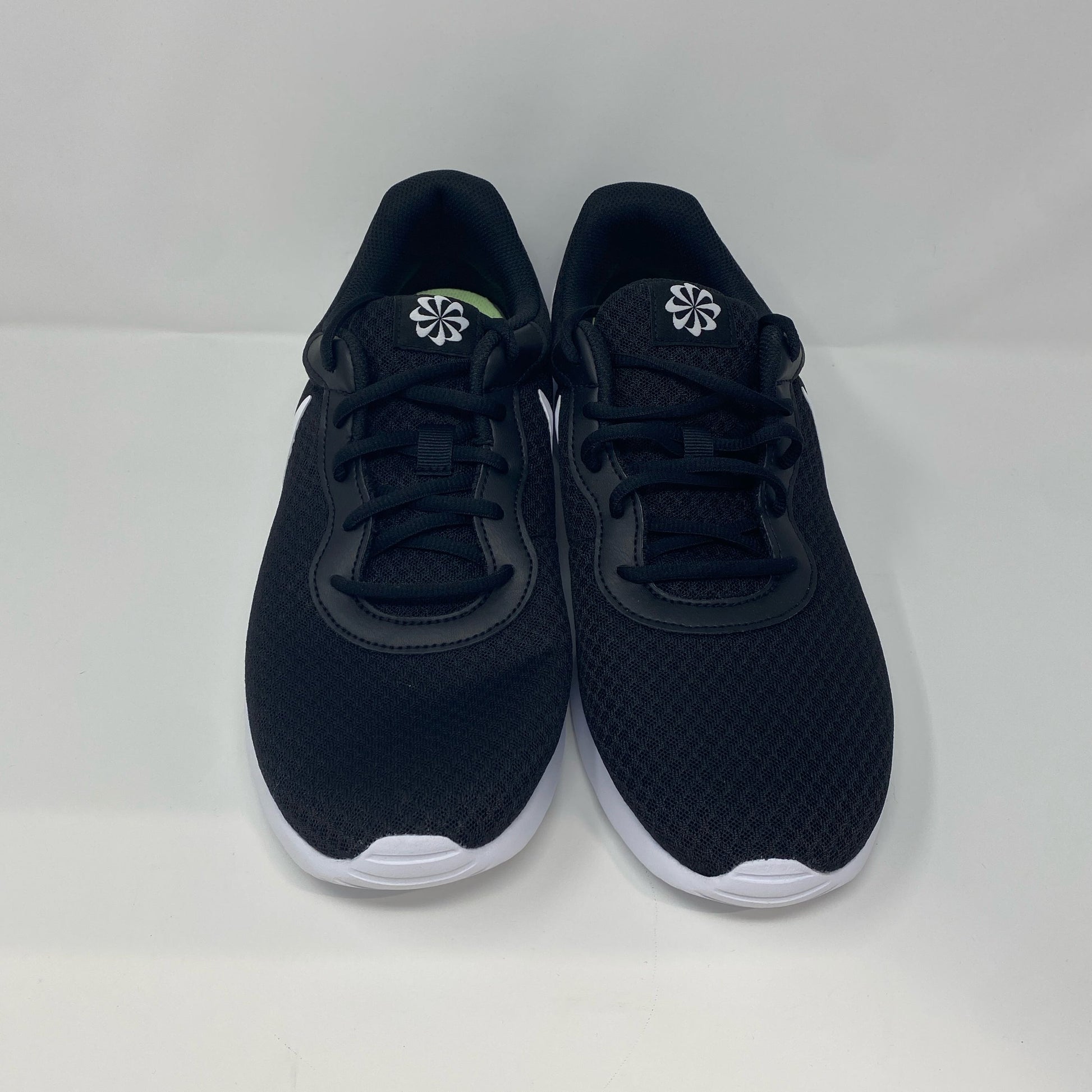 Left-UNT949300BEO