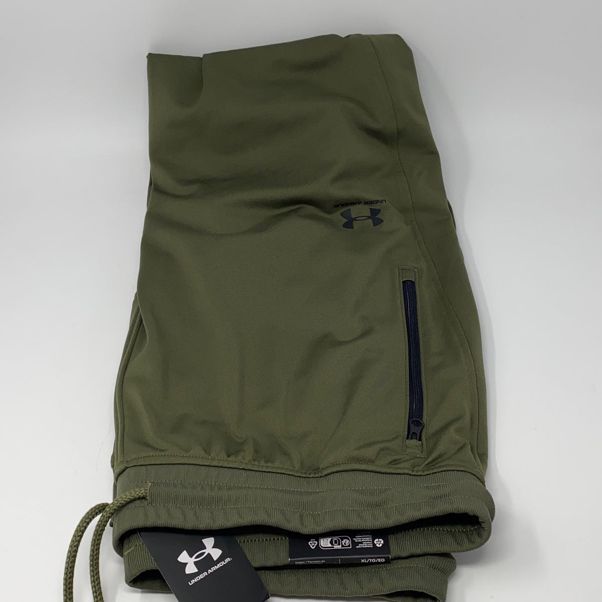 Back-UNT221460F8V
