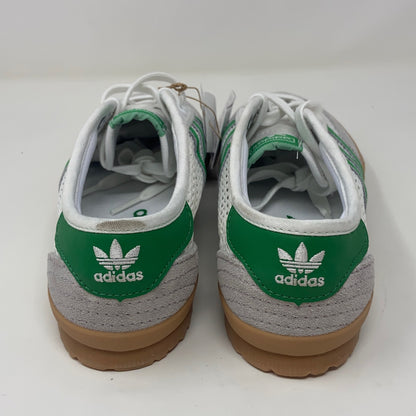 Left-UNT883944Z4P