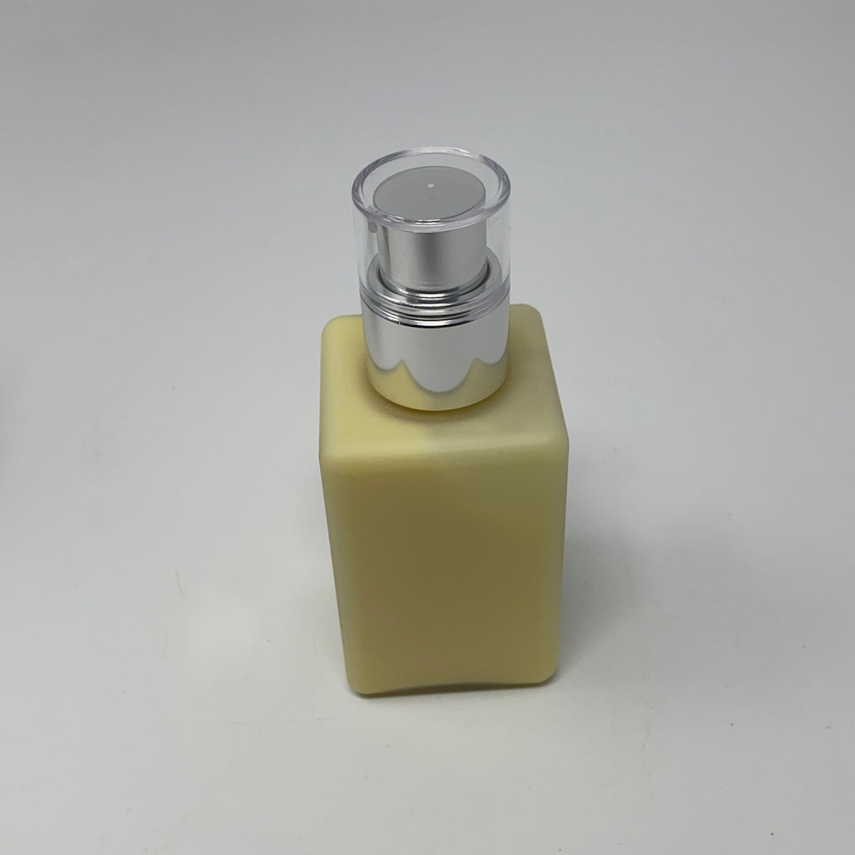 Right-UNT774907H995