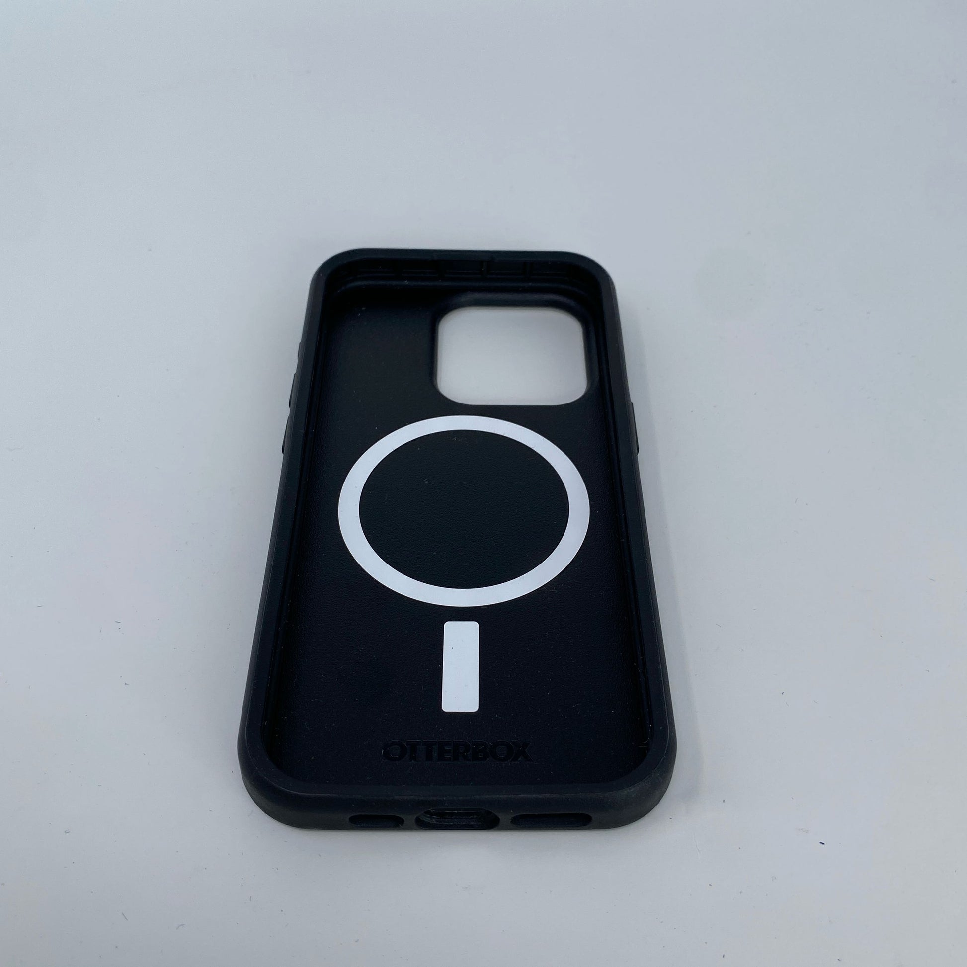 Front-LPNNC6L3NMW5J