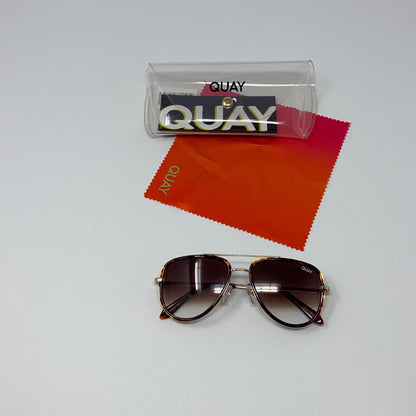 Front-UNT210498K83