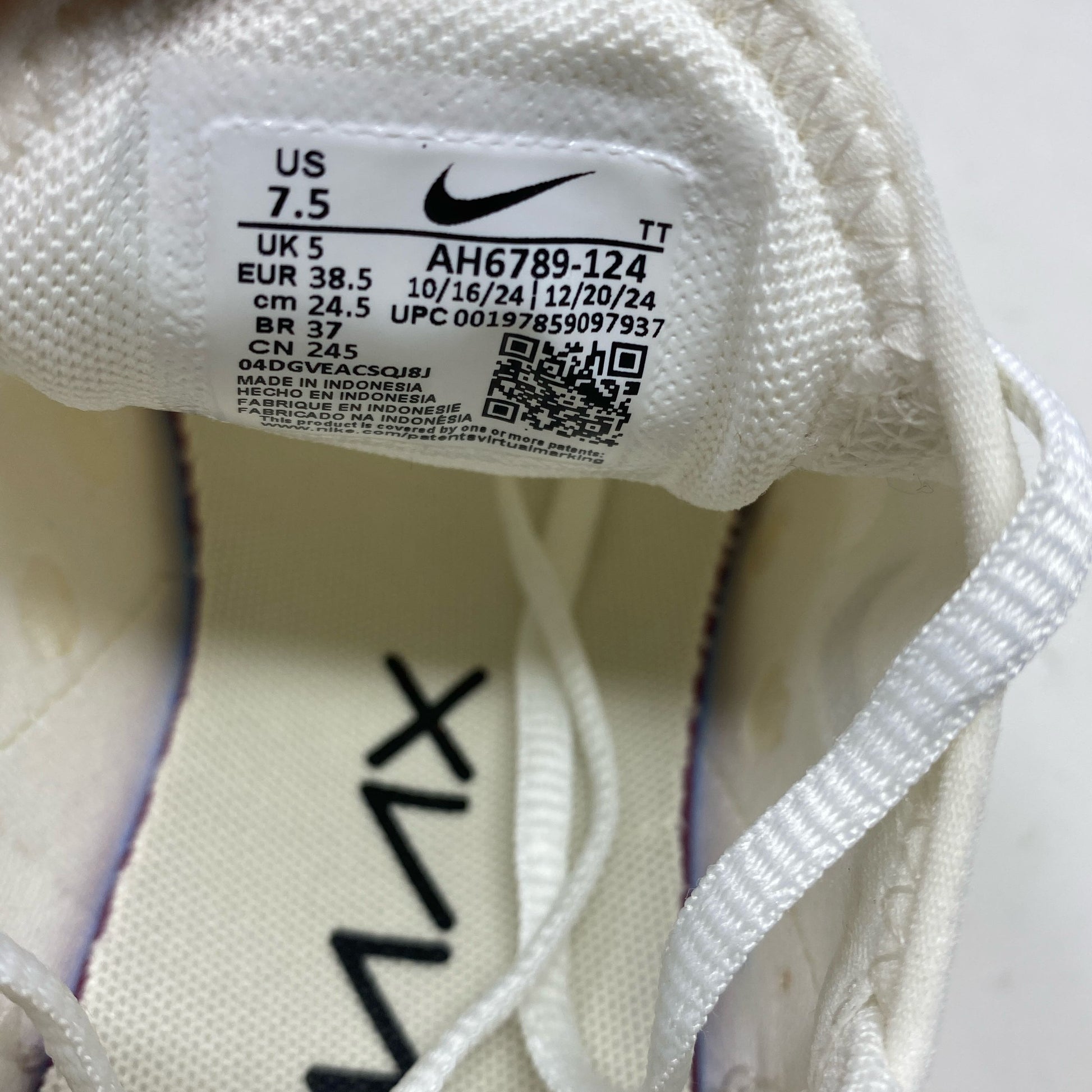 Serial #/Tag-UNT9343424G7