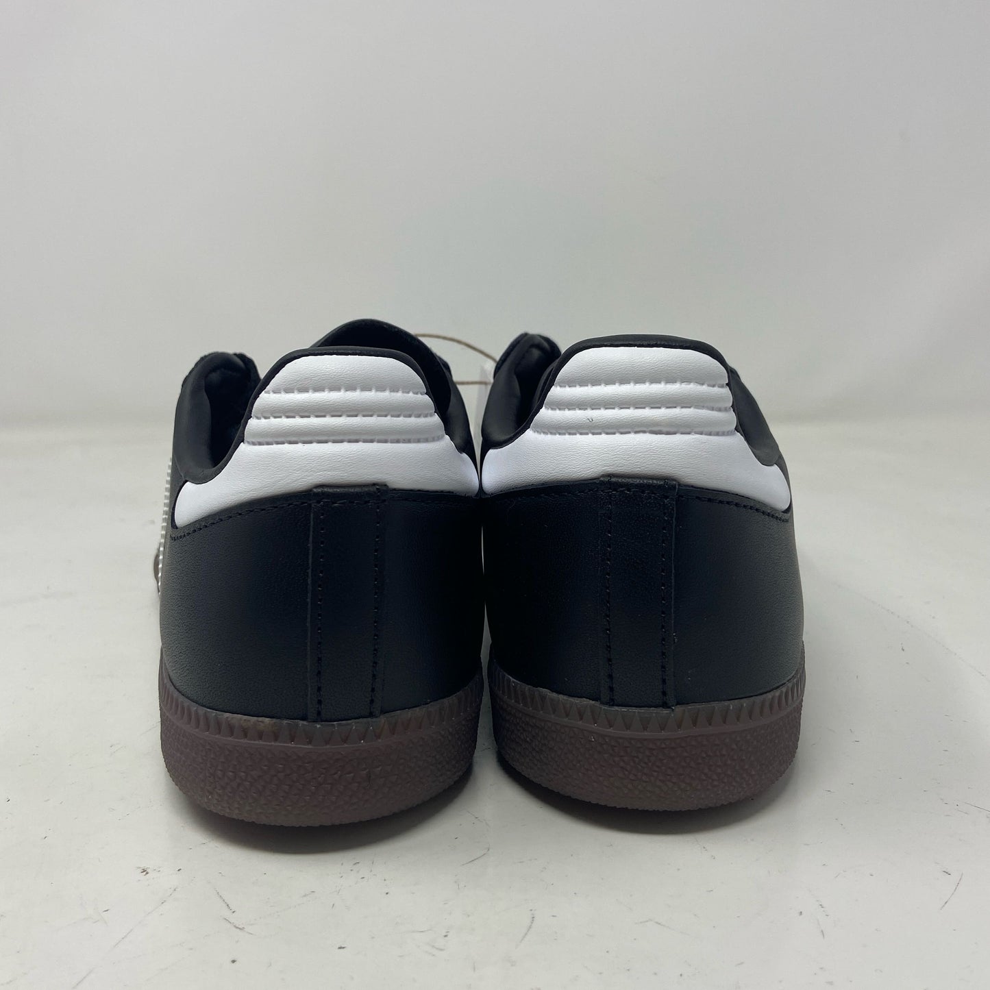 Back-UNT892829CND