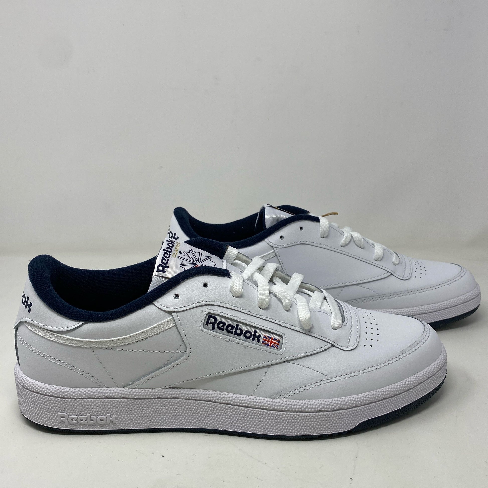 Front-UNT005539ADT
