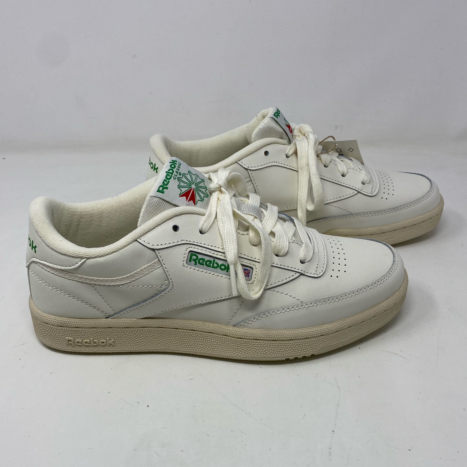 Front-UNT006761Q7U