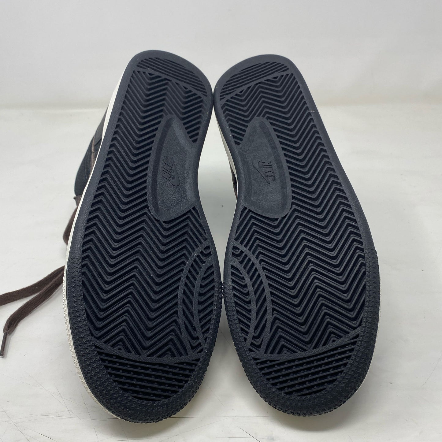 Bottom-UNT640576DIQ