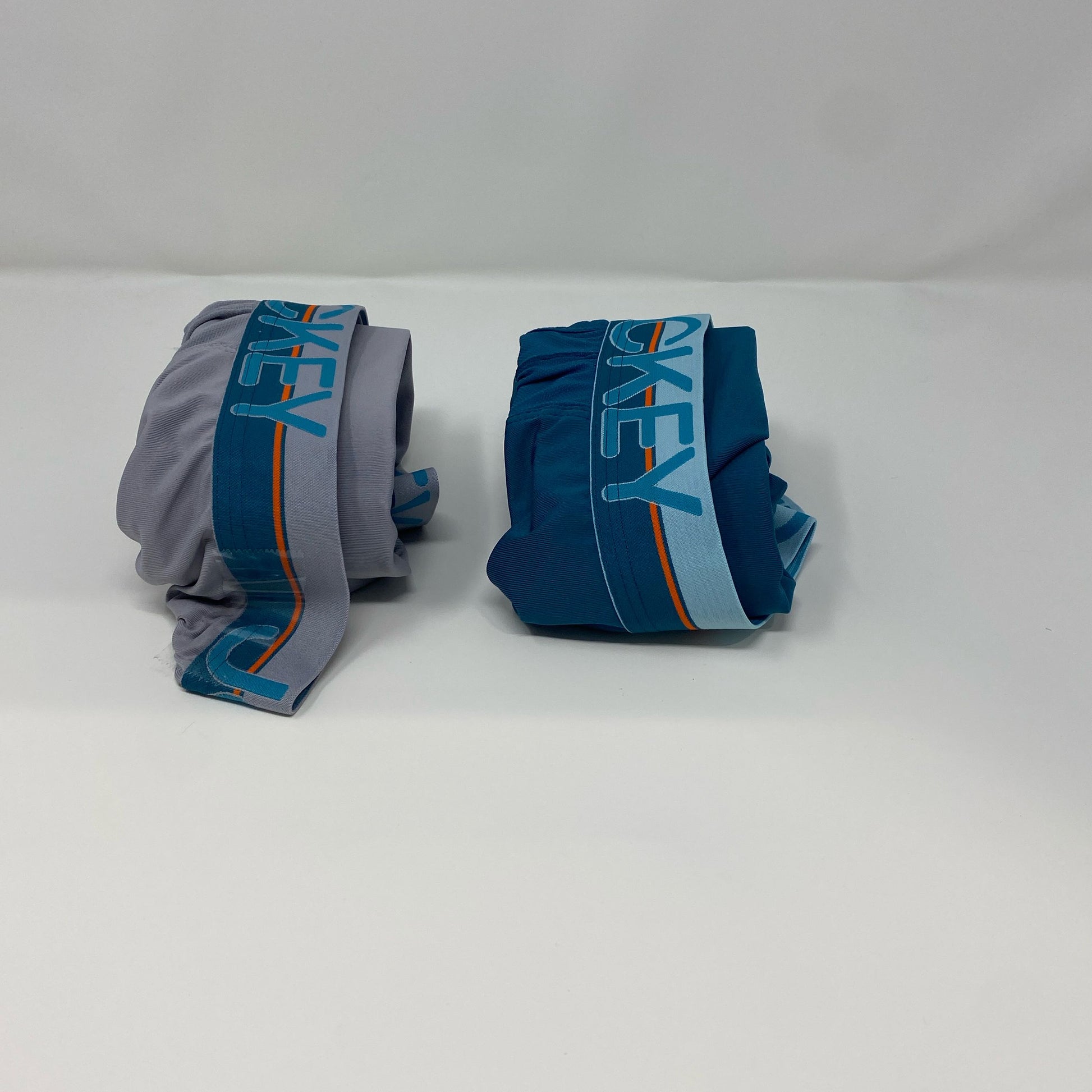 Front-LPNNE6M2W7NBJ