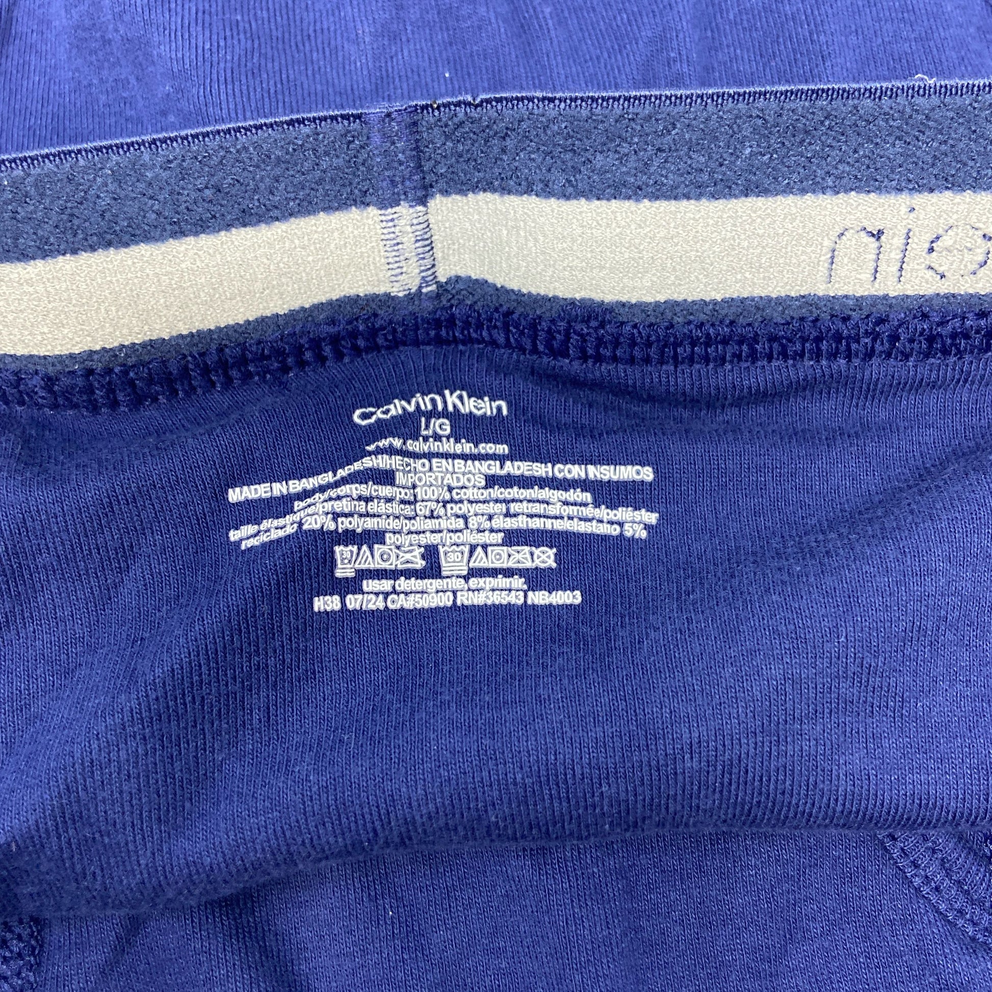 Serial #/Tag-UNT574111WAT