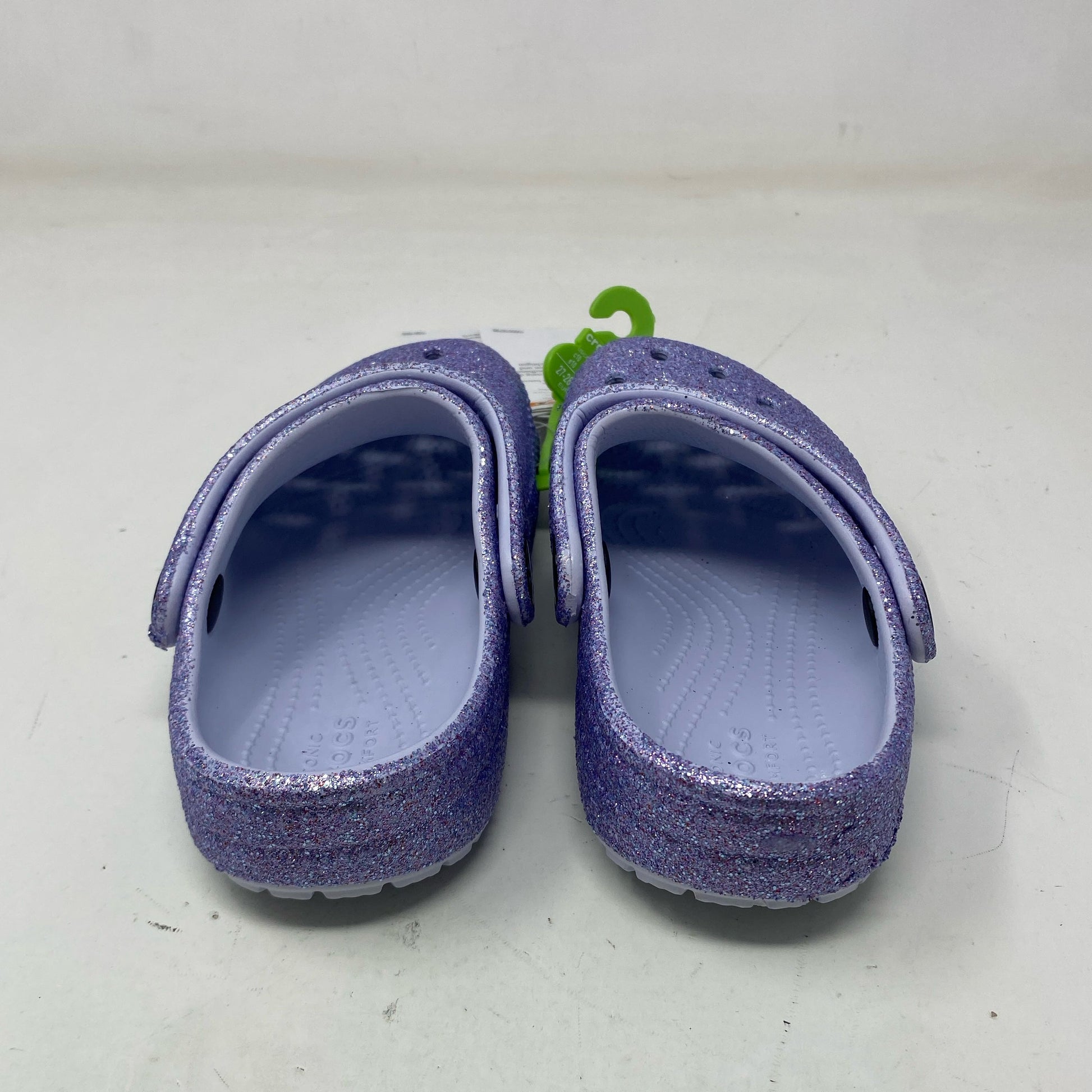 Left-UNT1642694Y3
