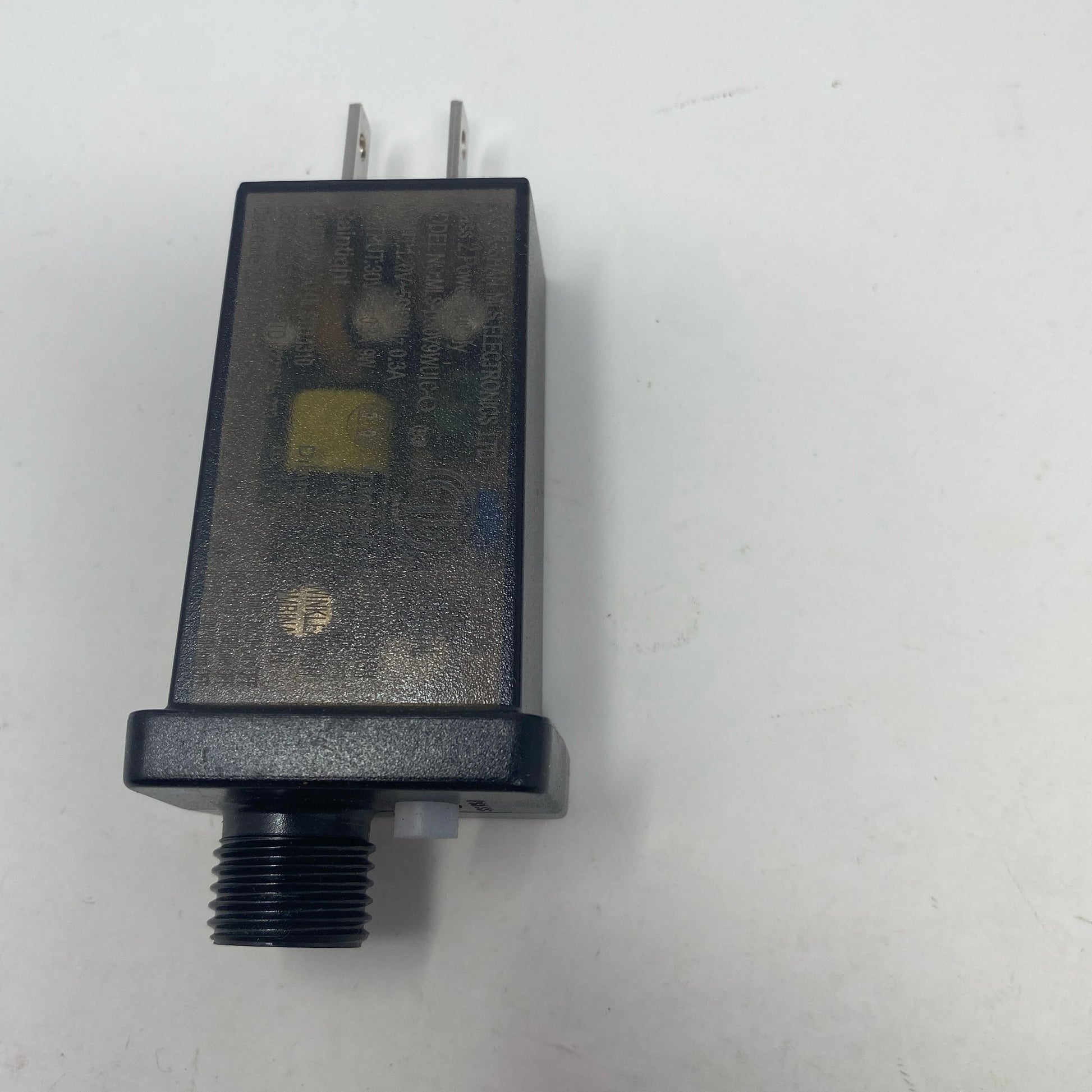 Right-UNT1848280VN