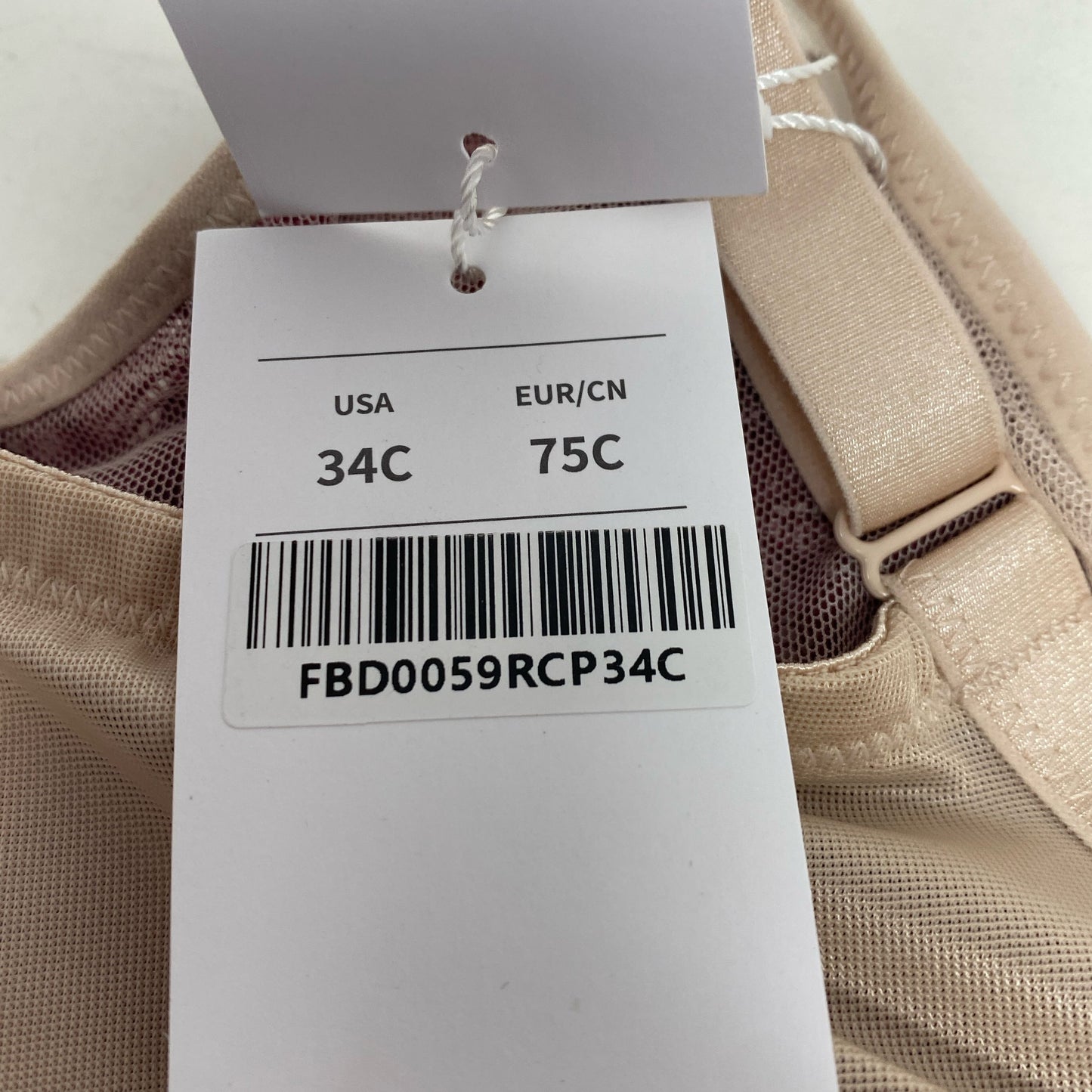 Serial #/Tag-UNT702595Z9M