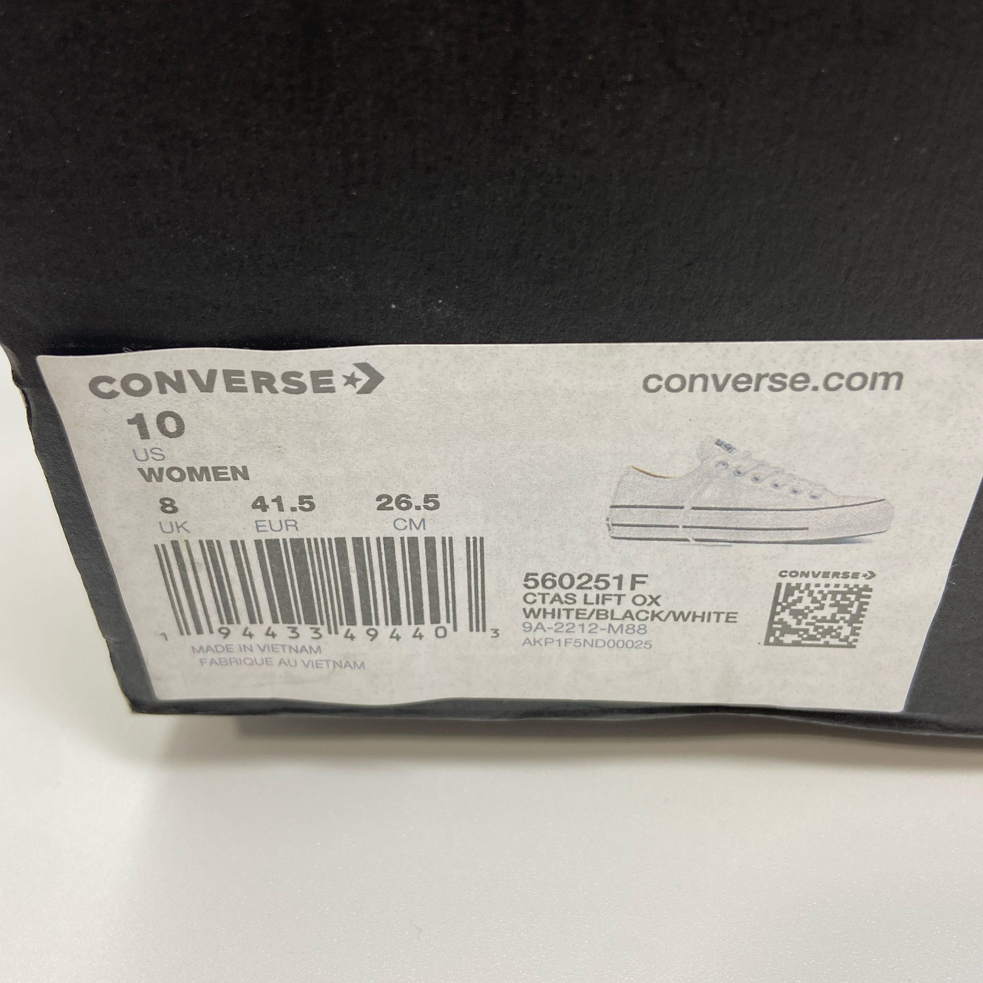 Serial #/Tag-UNT953155I4U