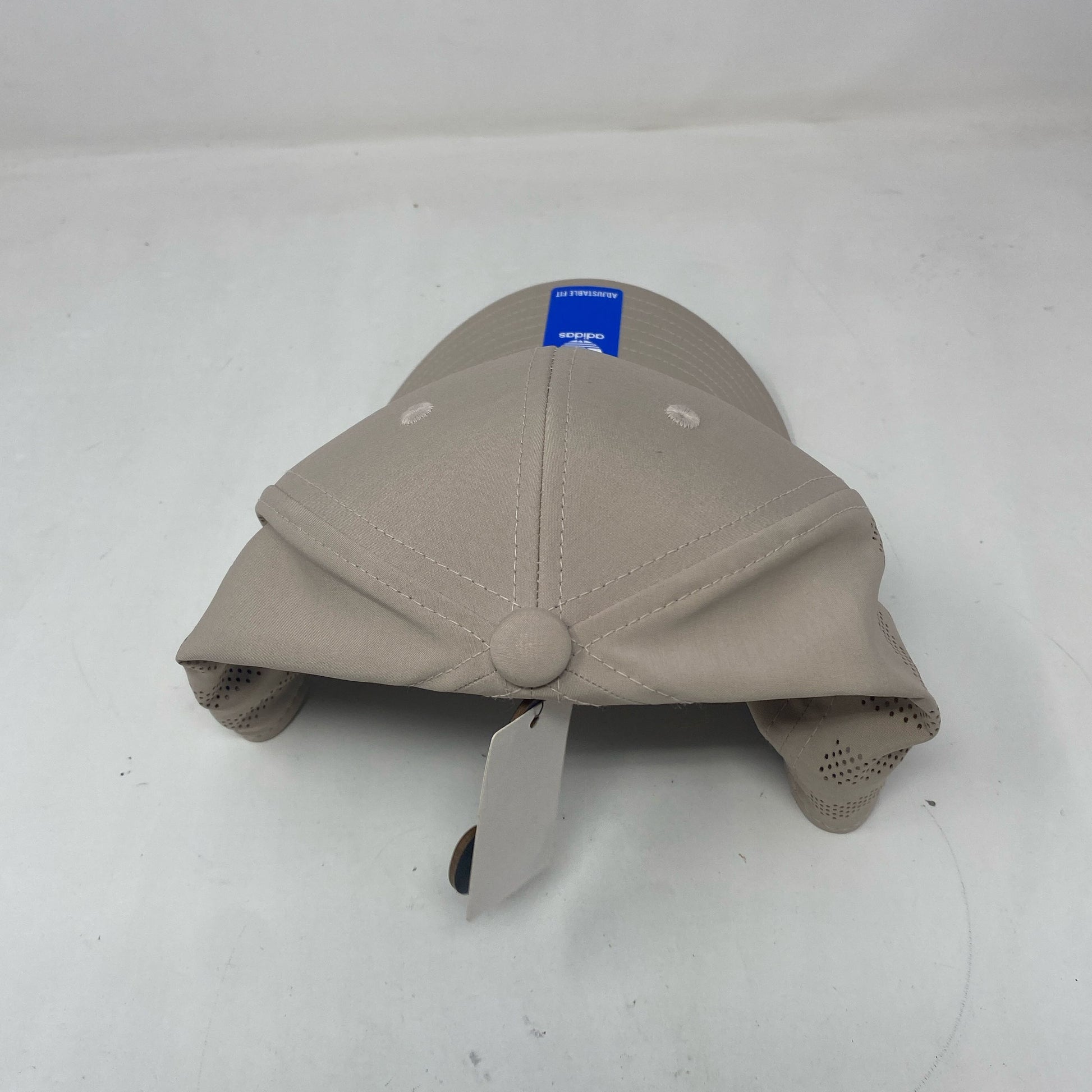 Back-UNT642160U7W