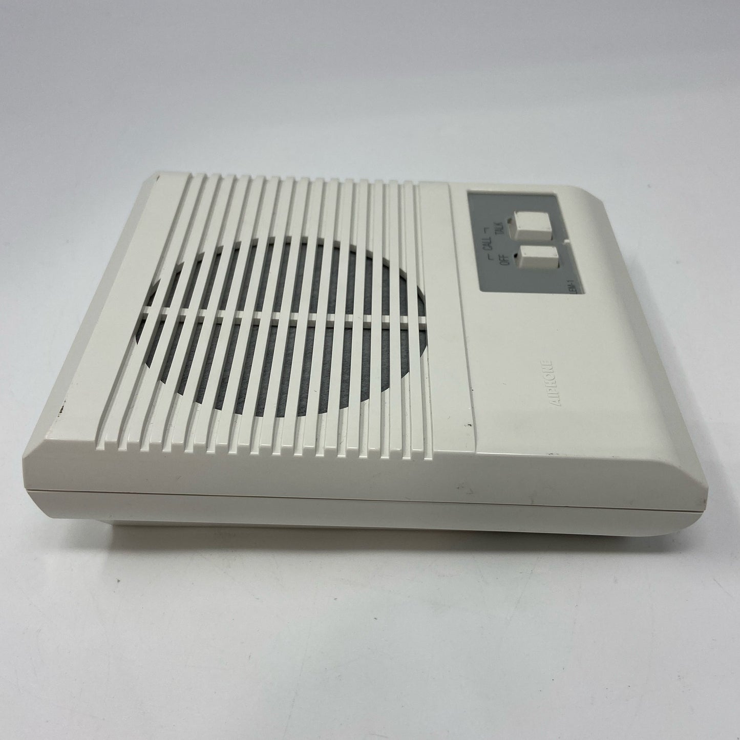 Left-UNT85199237E