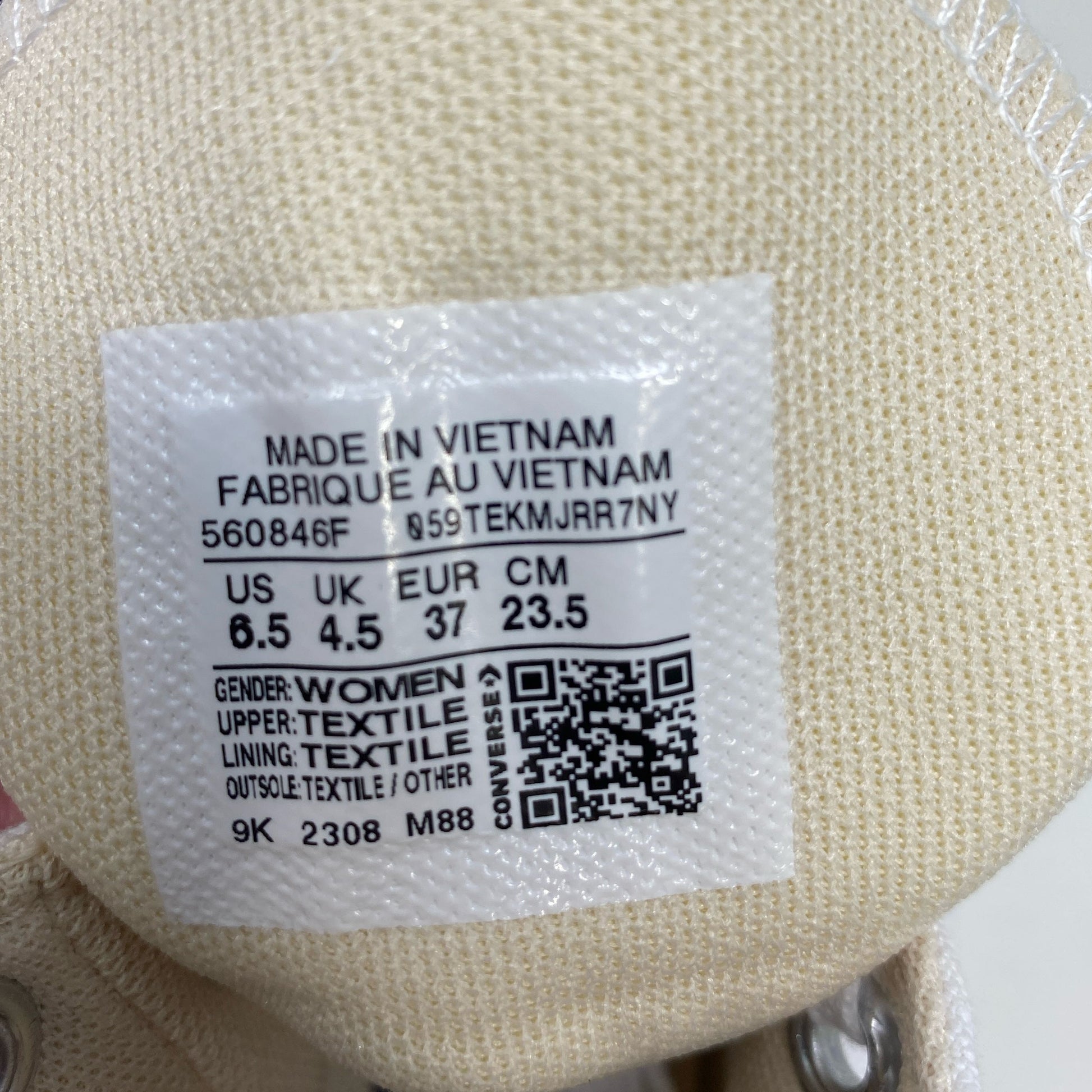 Serial #/Tag-UNT115898U3W