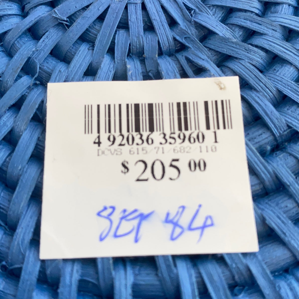 Serial #/Tag-UNT747744Q0E