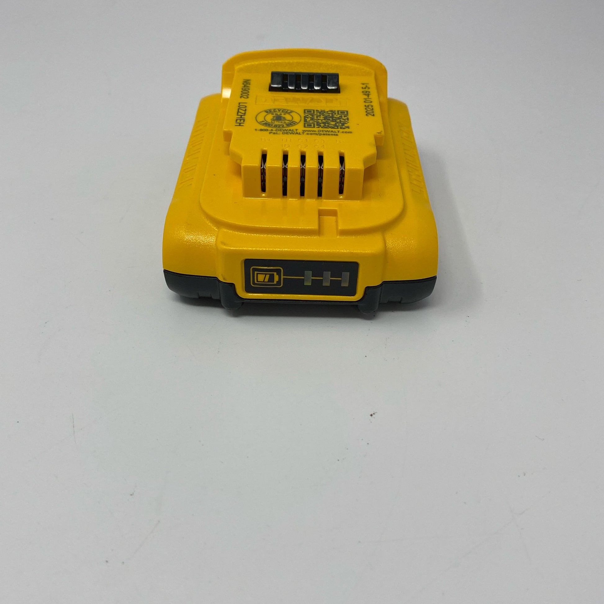 Front-UNT593839NQ7