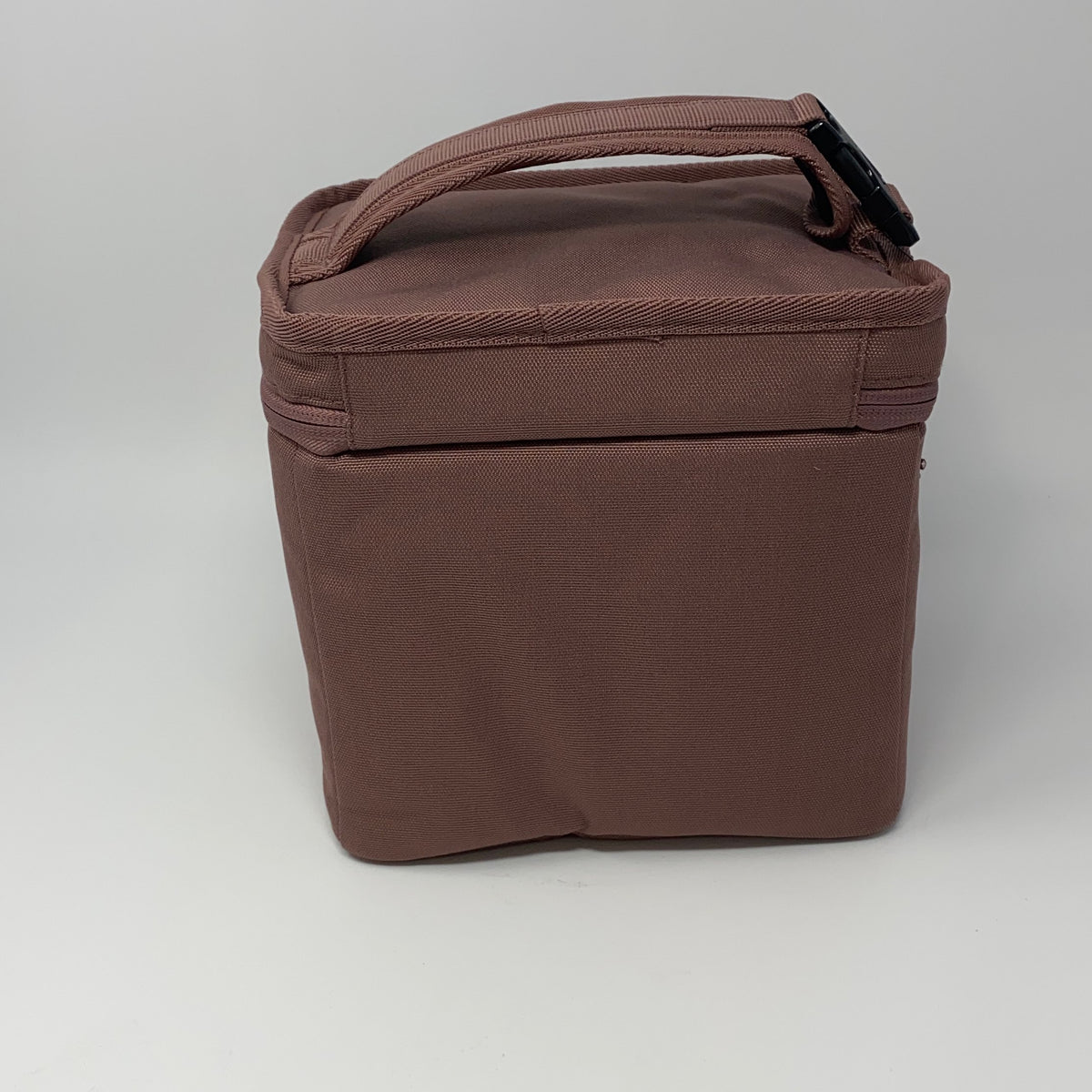 Back-LPNRRJL2031886