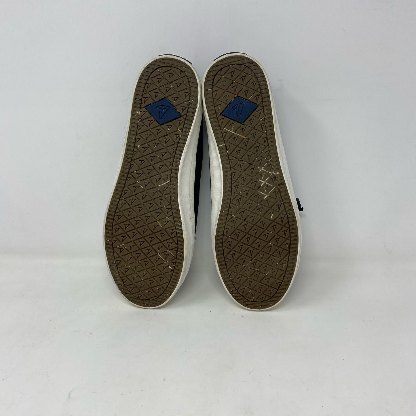 Bottom-LPNNE6M2TVQ86